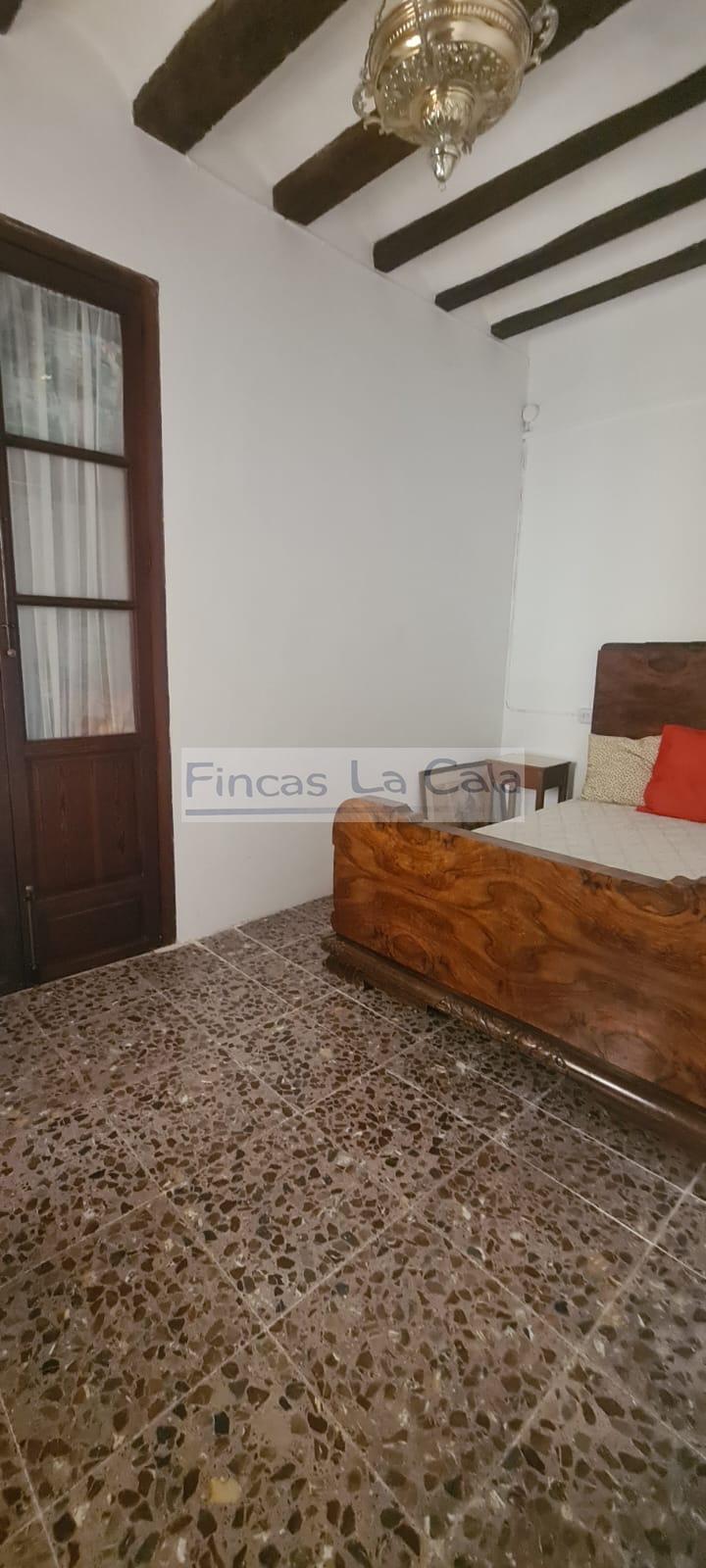 For sale of house in Sella