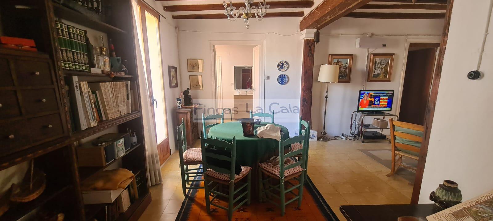 For sale of house in Sella