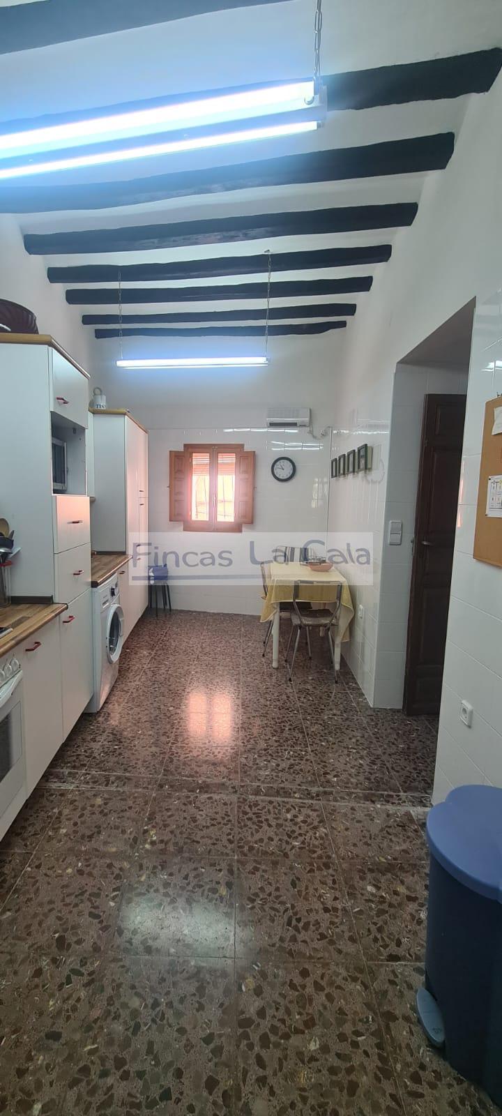 For sale of house in Sella