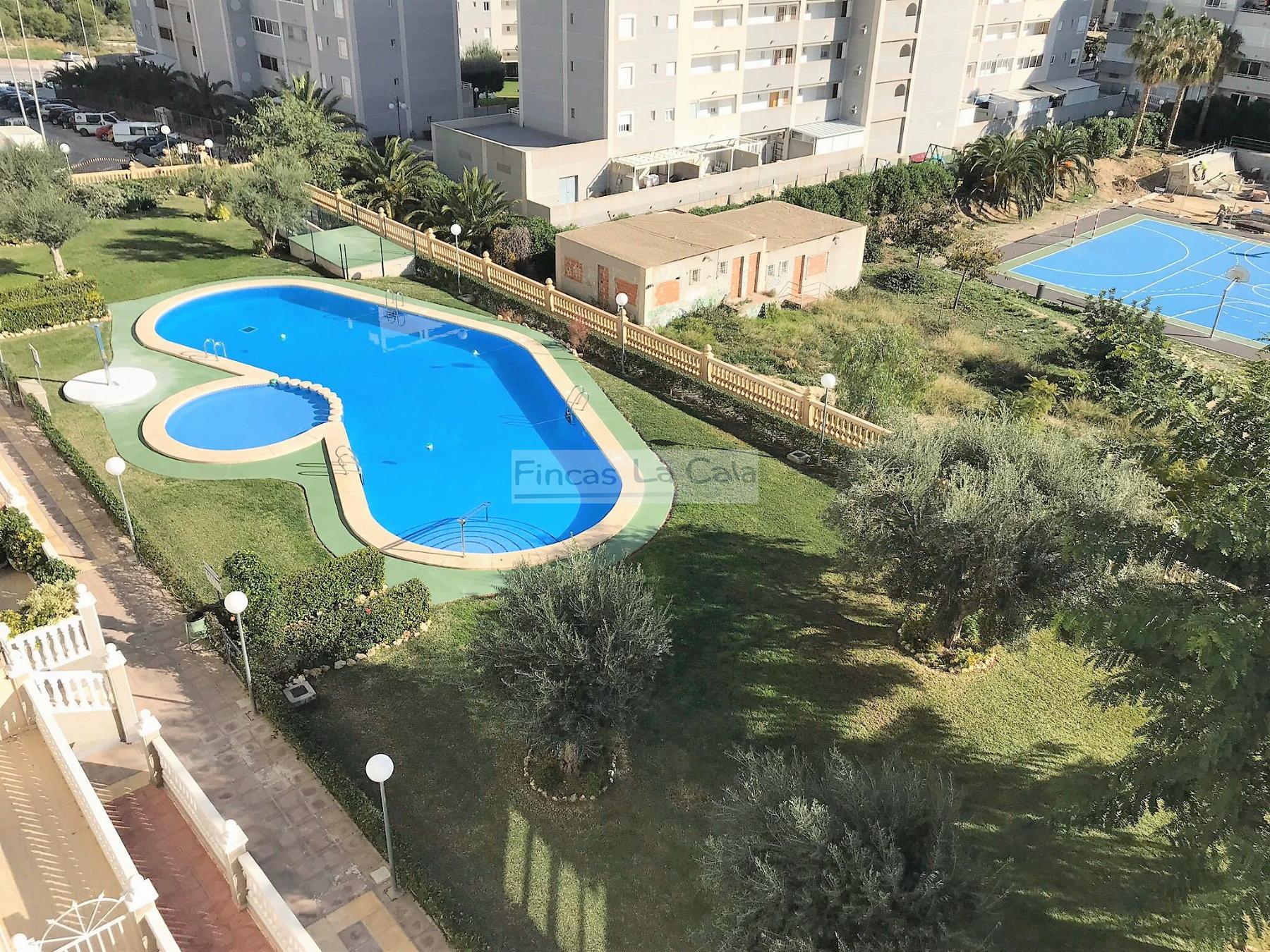 For sale of apartment in Villajoyosa