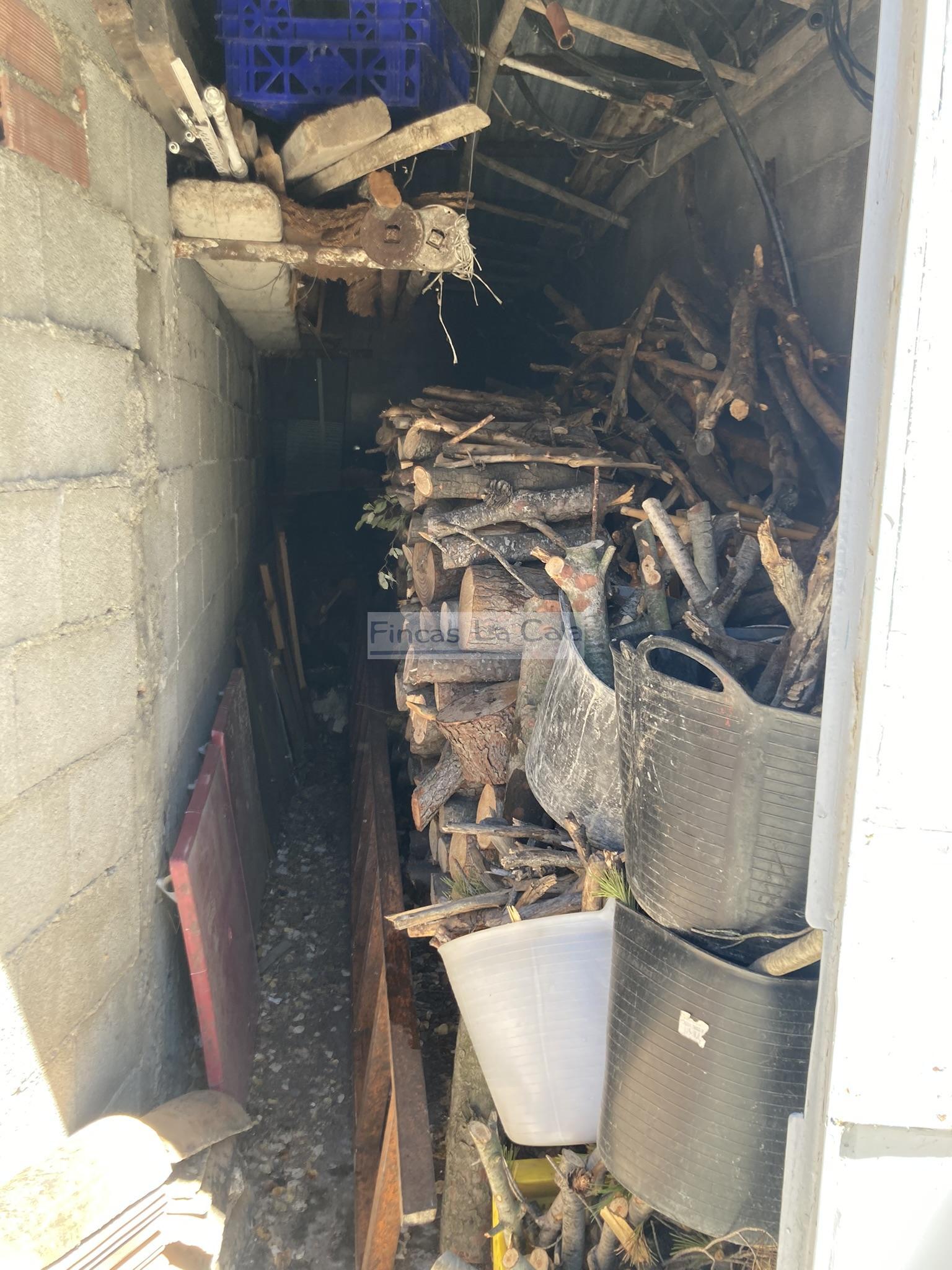 For sale of house in Confrides