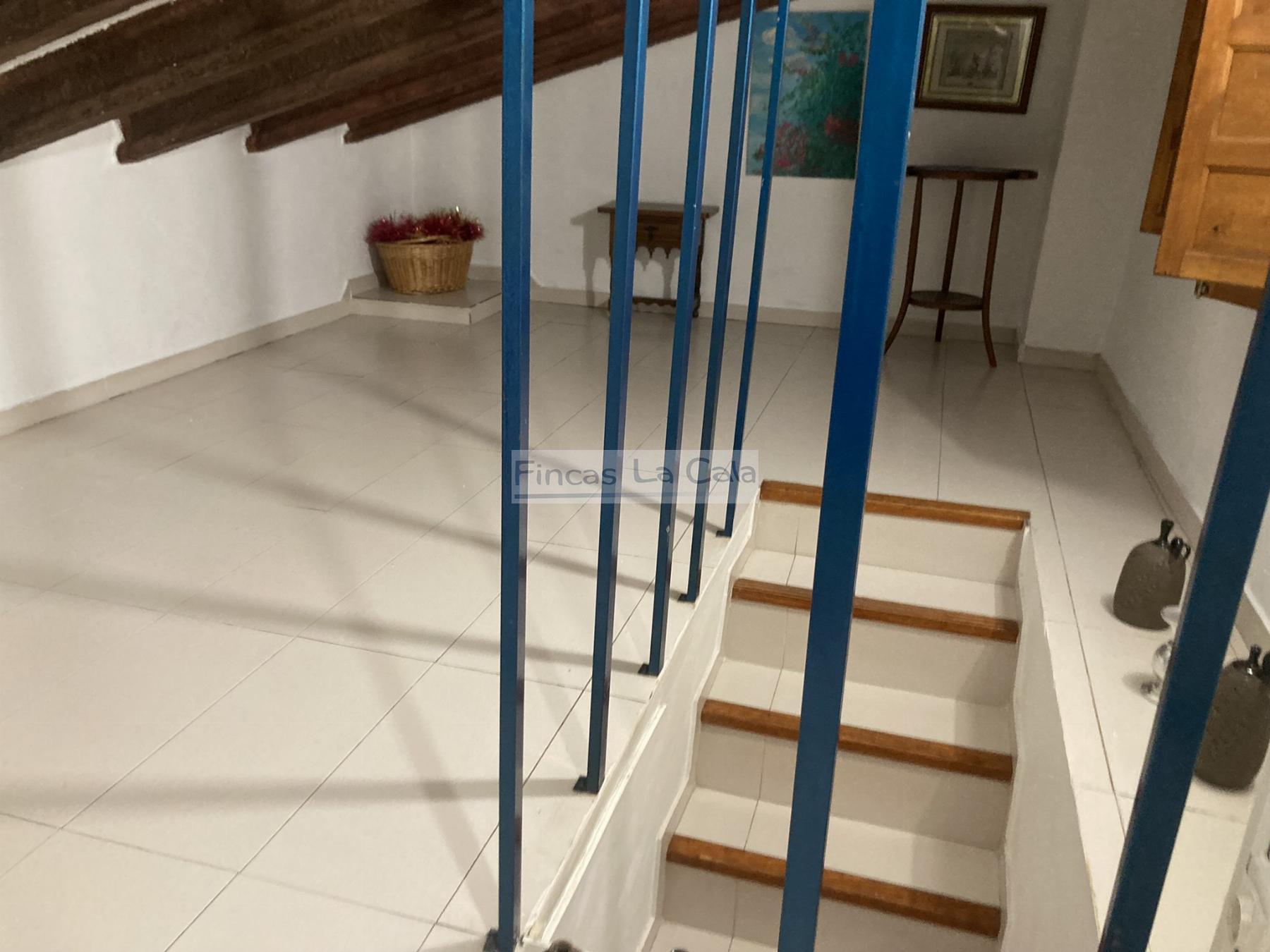 For sale of house in Confrides