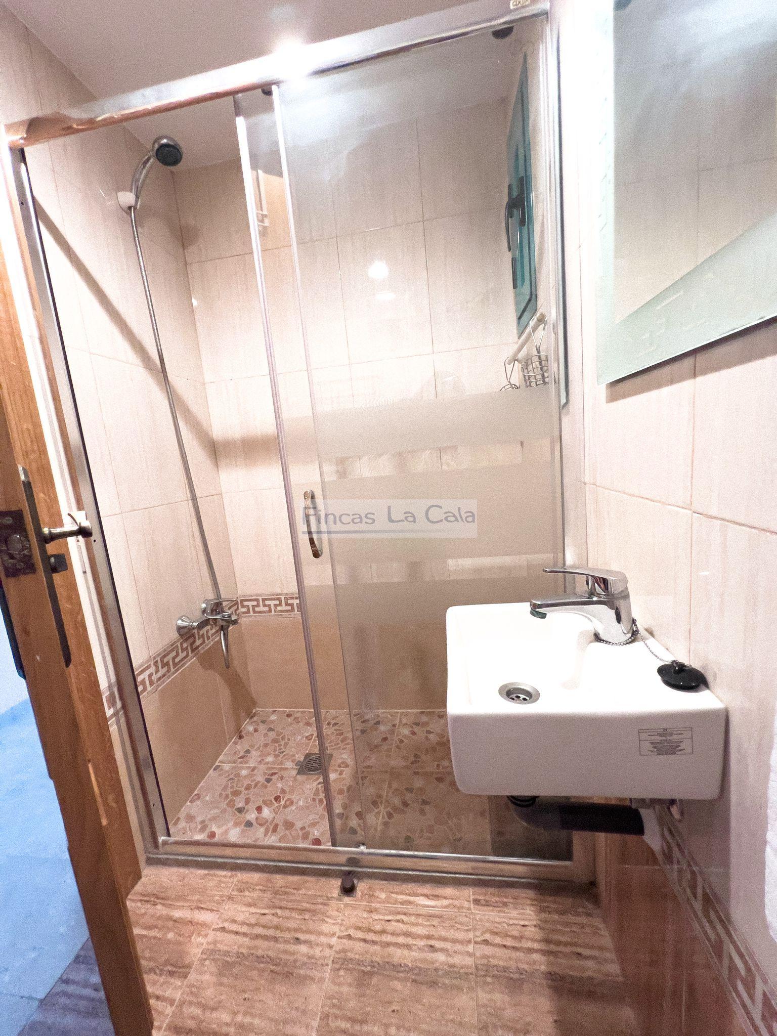 For sale of apartment in Villajoyosa
