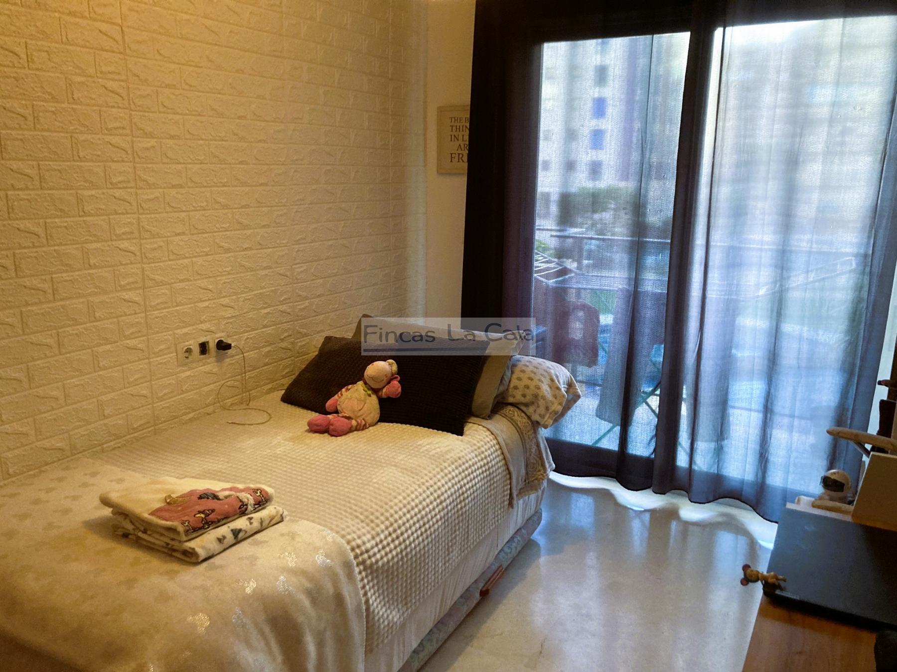 For sale of flat in Villajoyosa
