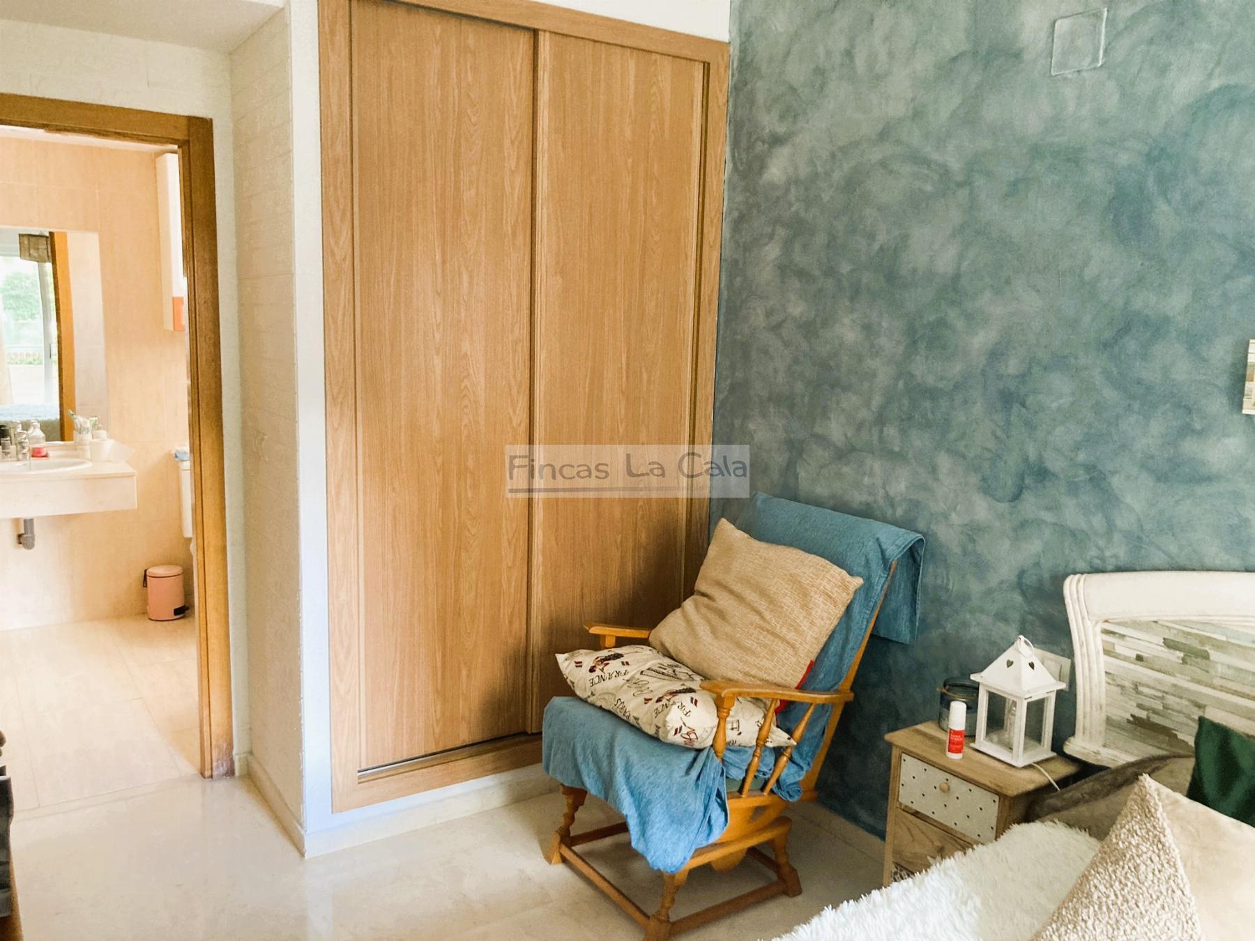 For sale of flat in Villajoyosa