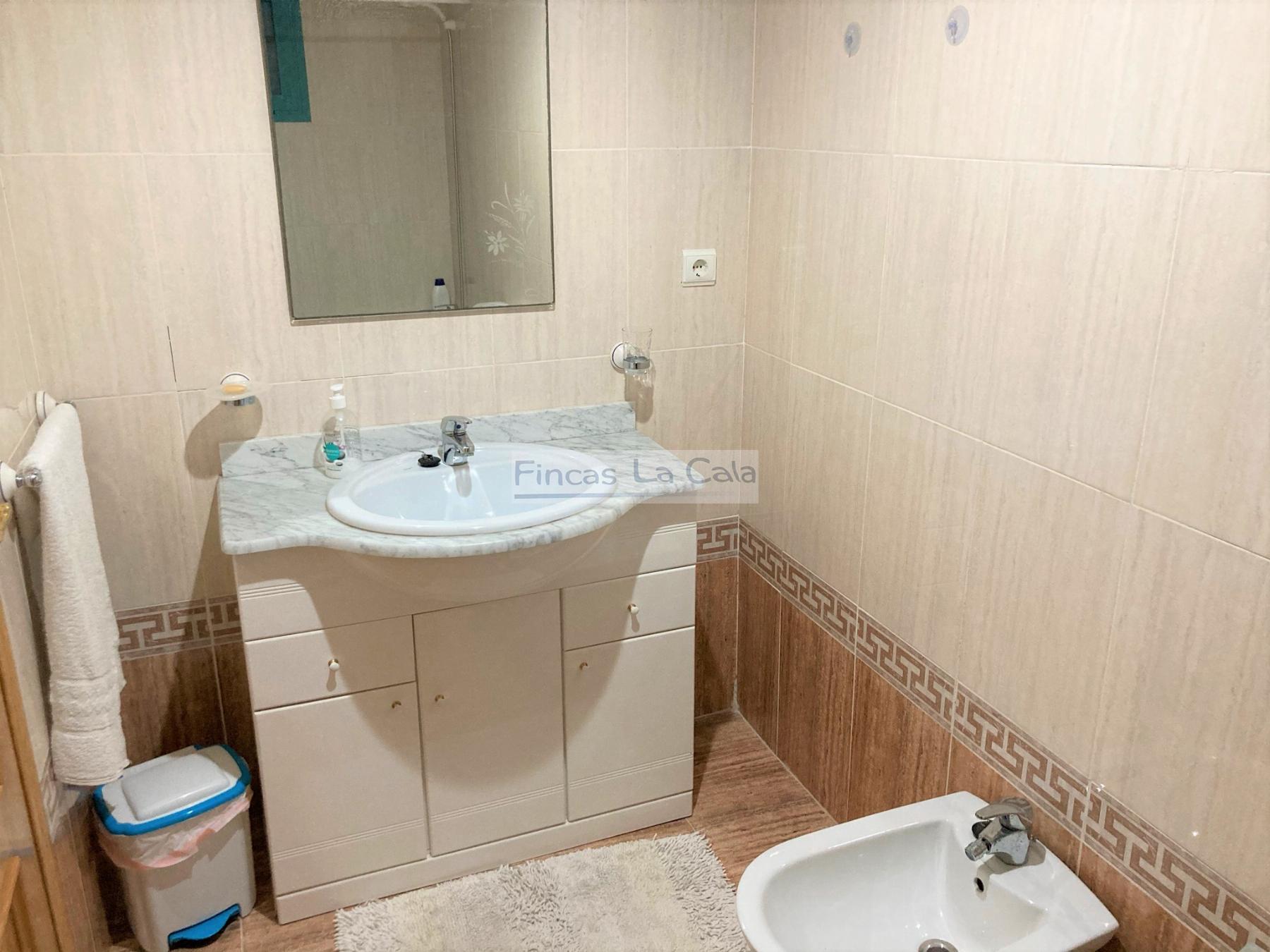 For sale of apartment in Villajoyosa