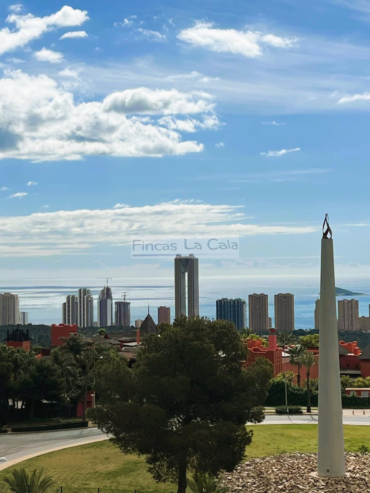 For sale of apartment in Finestrat