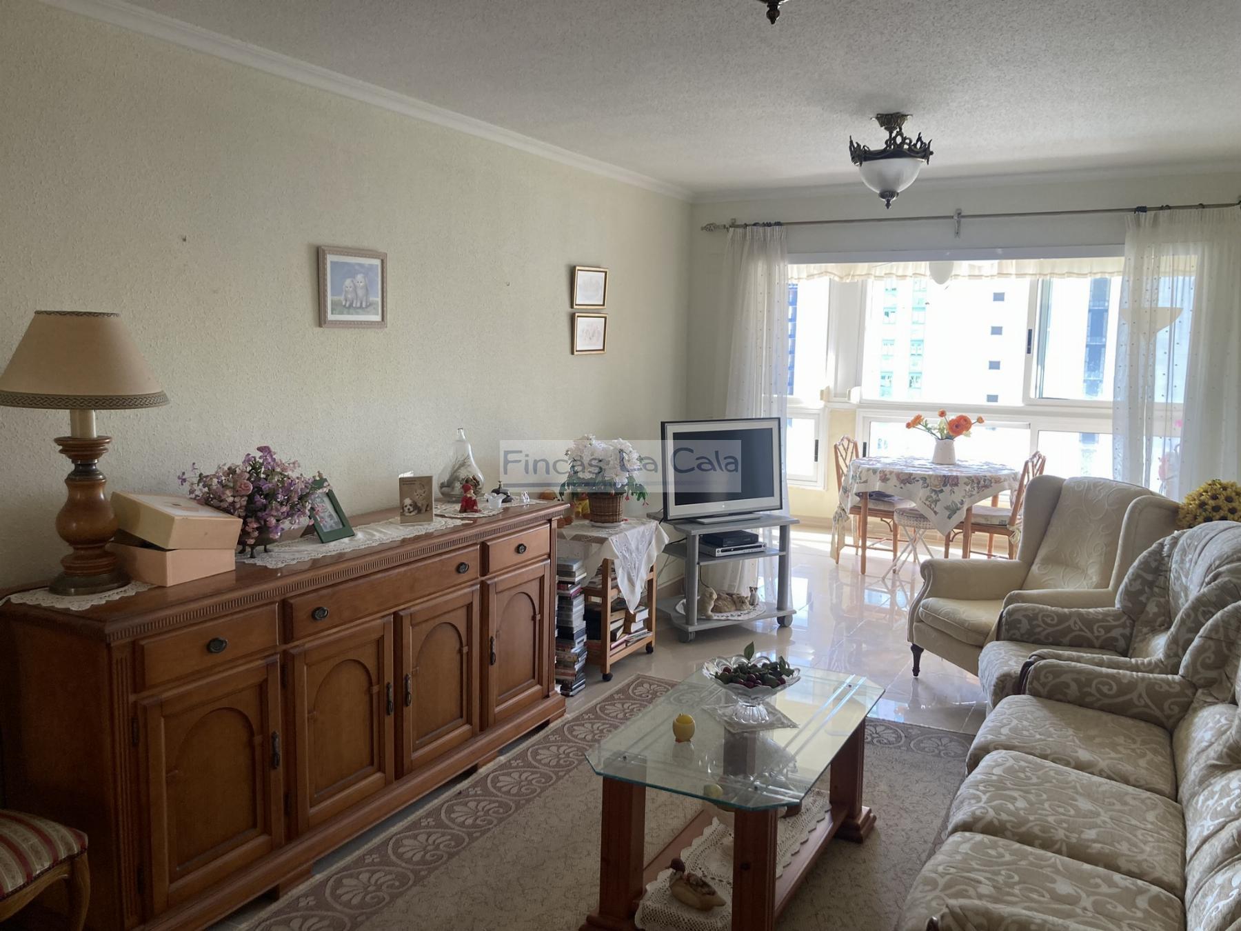 For sale of apartment in Villajoyosa