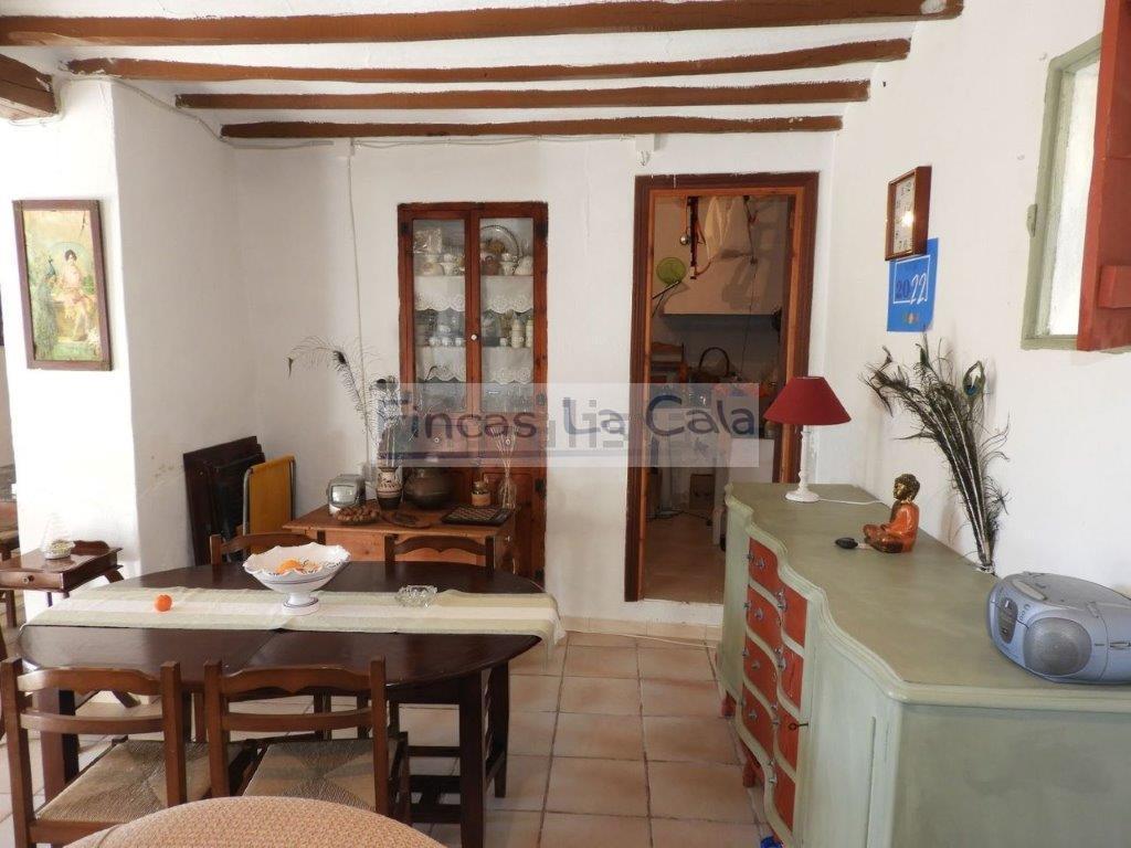 For sale of rural property in Relleu