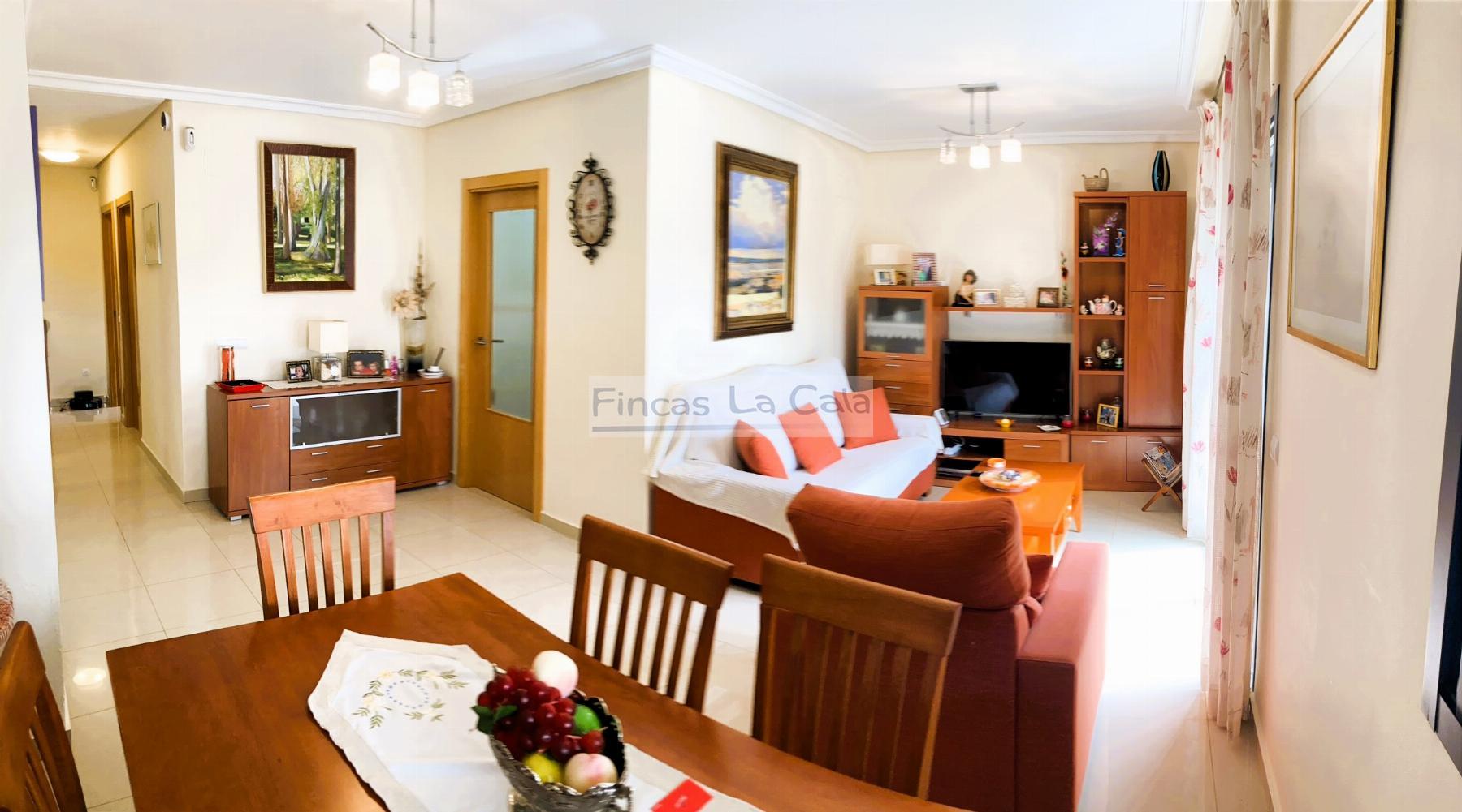 For sale of apartment in Villajoyosa