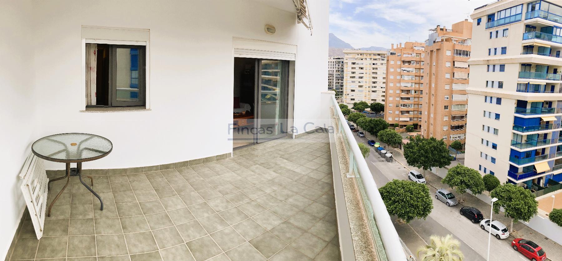 For sale of apartment in Villajoyosa