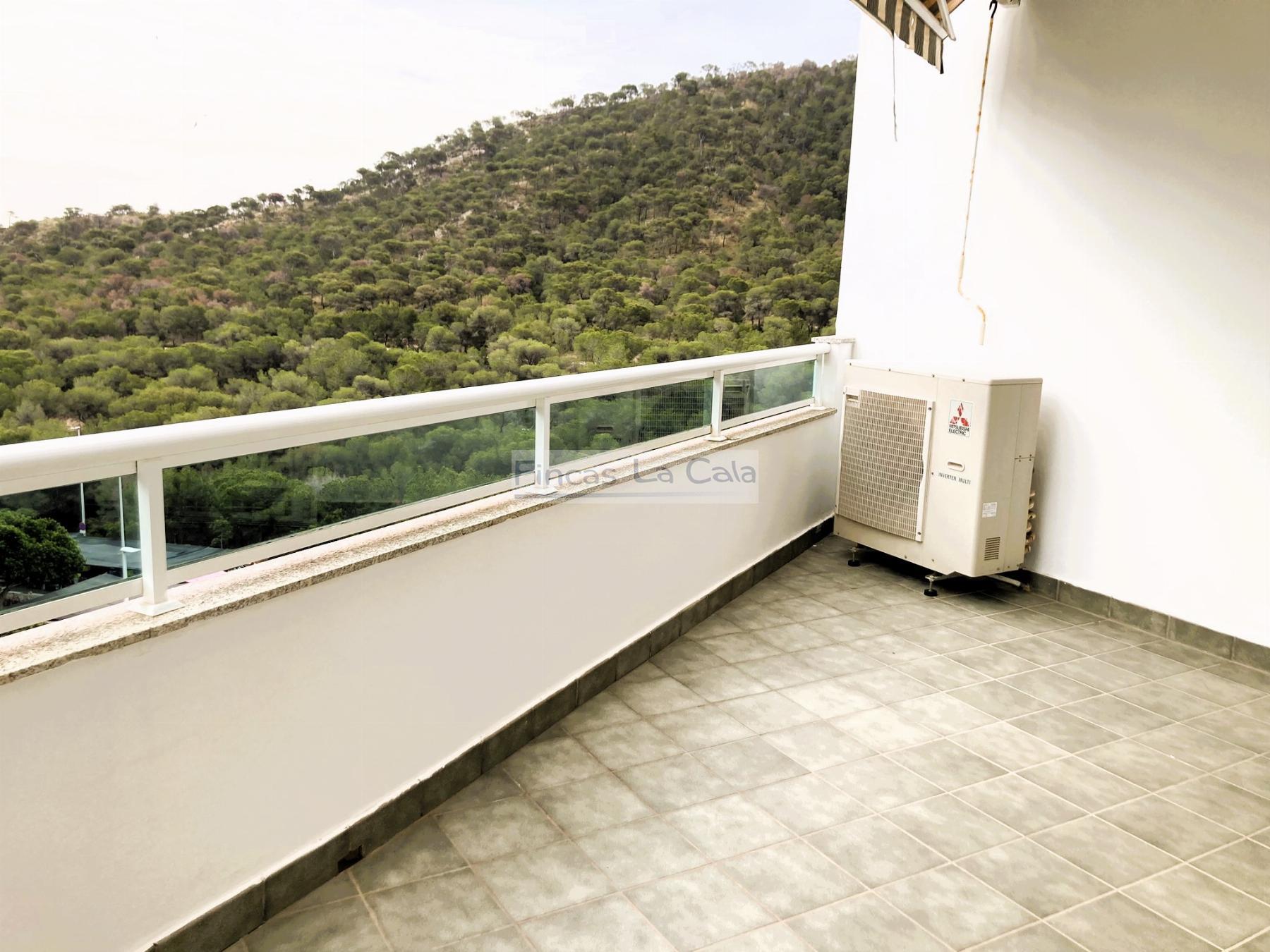 For sale of apartment in Villajoyosa
