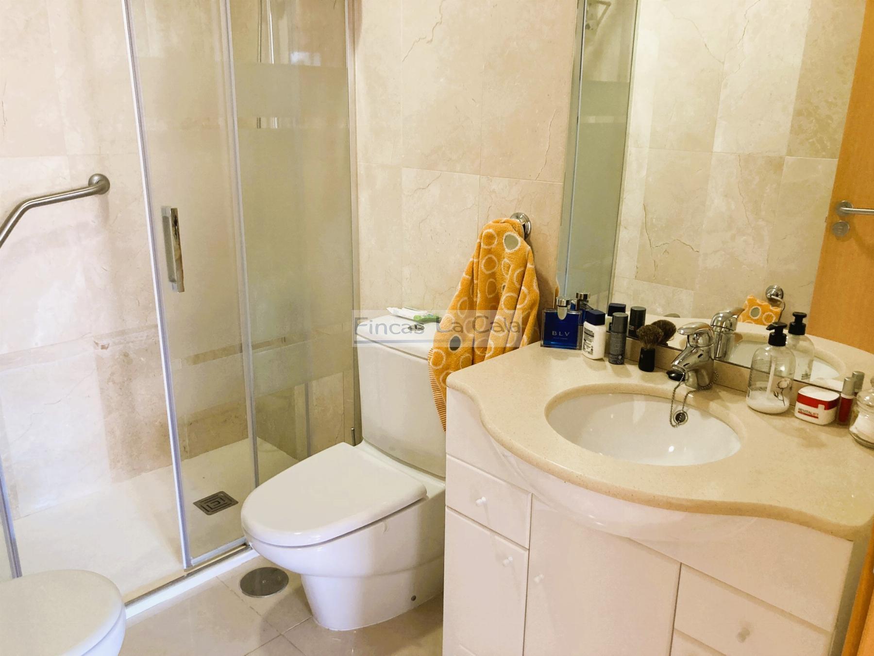 For sale of apartment in Villajoyosa