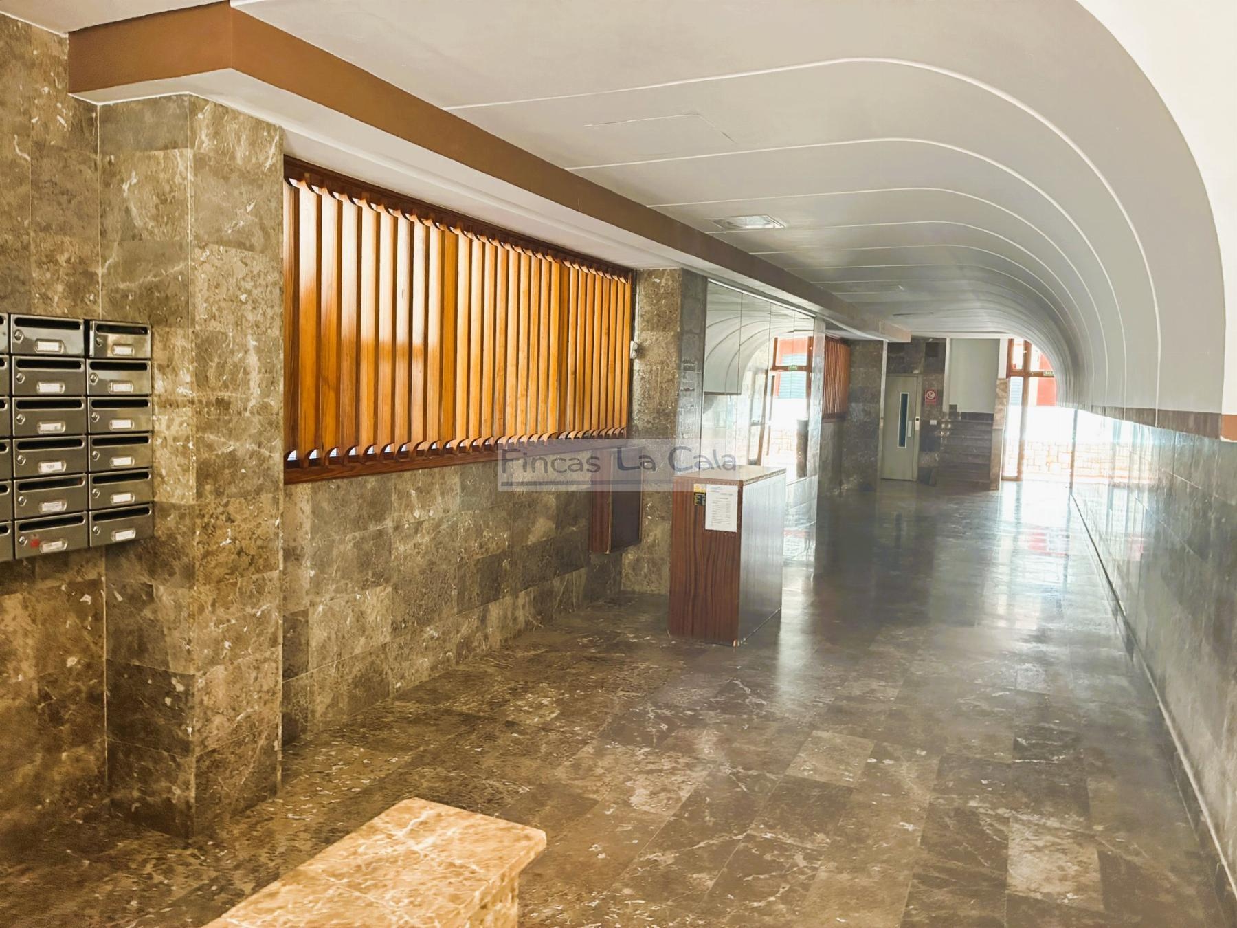 For sale of apartment in Villajoyosa