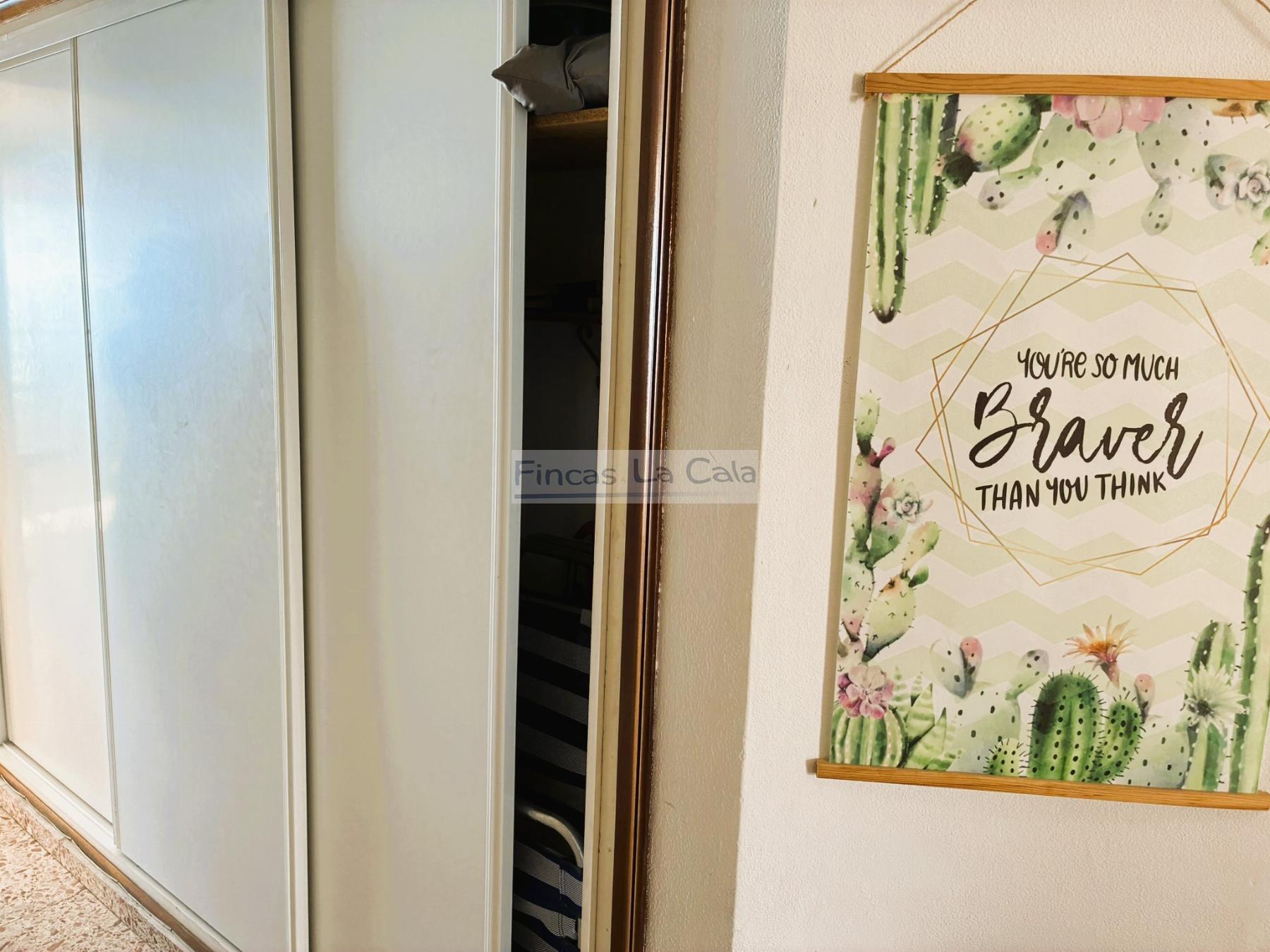 For sale of apartment in Villajoyosa