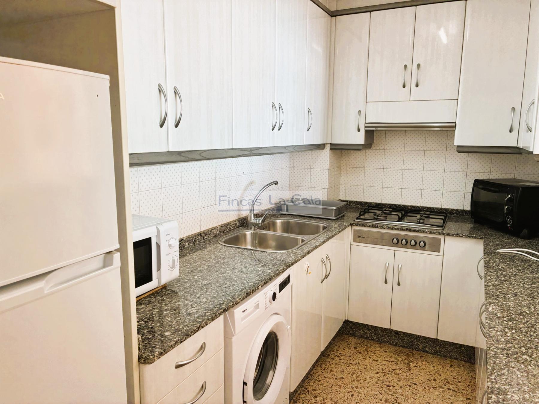 For sale of apartment in Villajoyosa