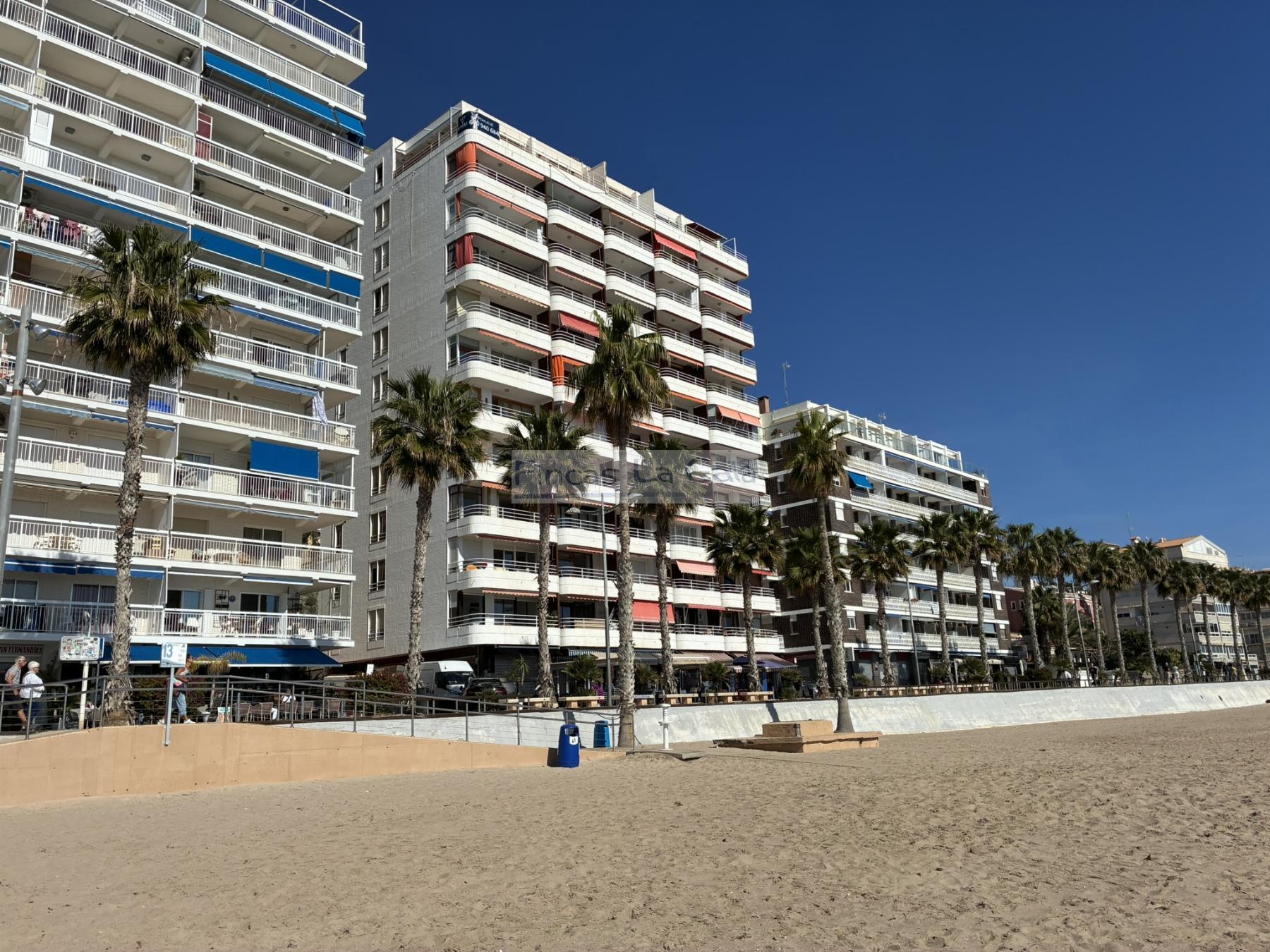 For sale of apartment in Villajoyosa