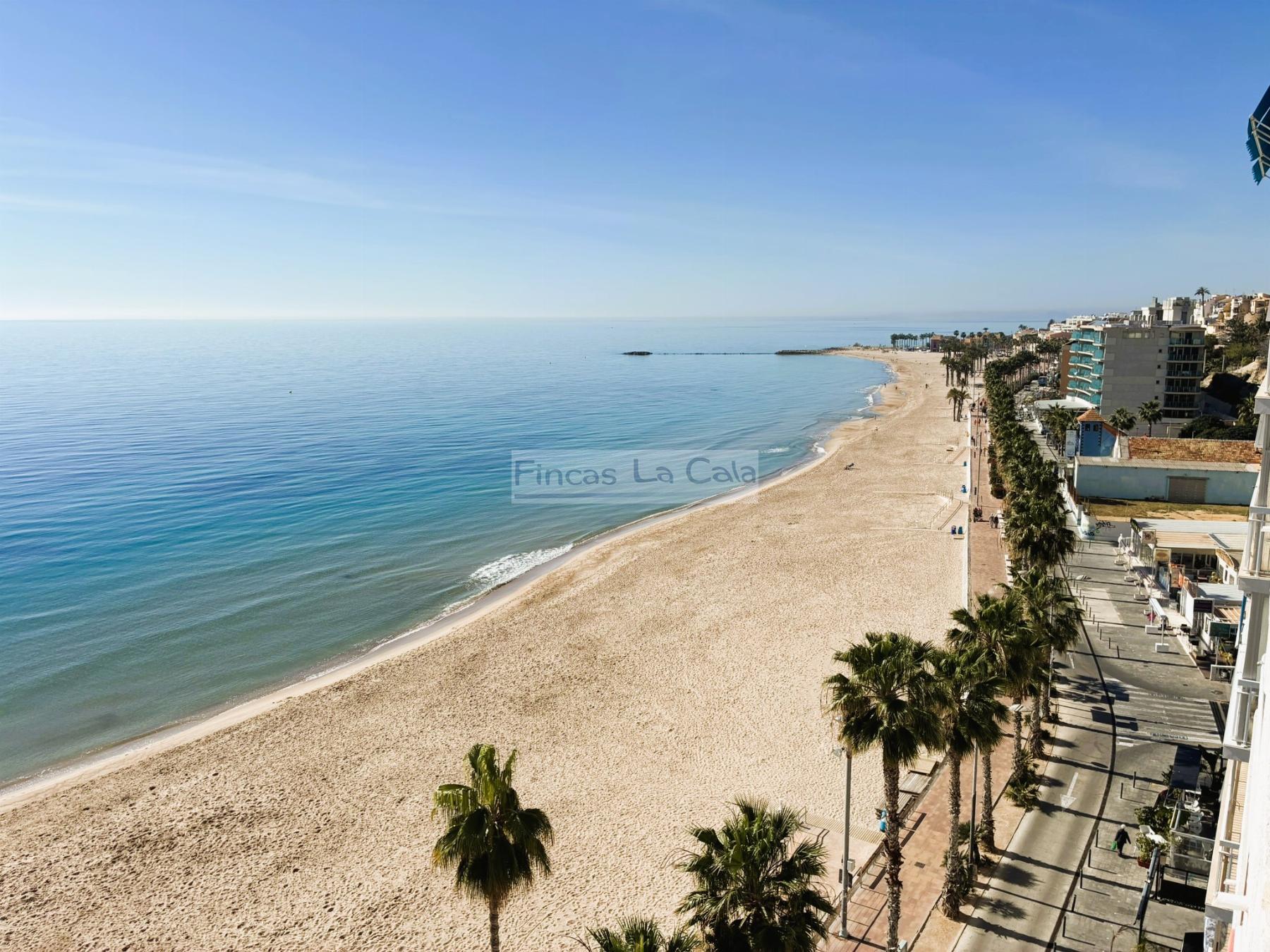 For sale of apartment in Villajoyosa