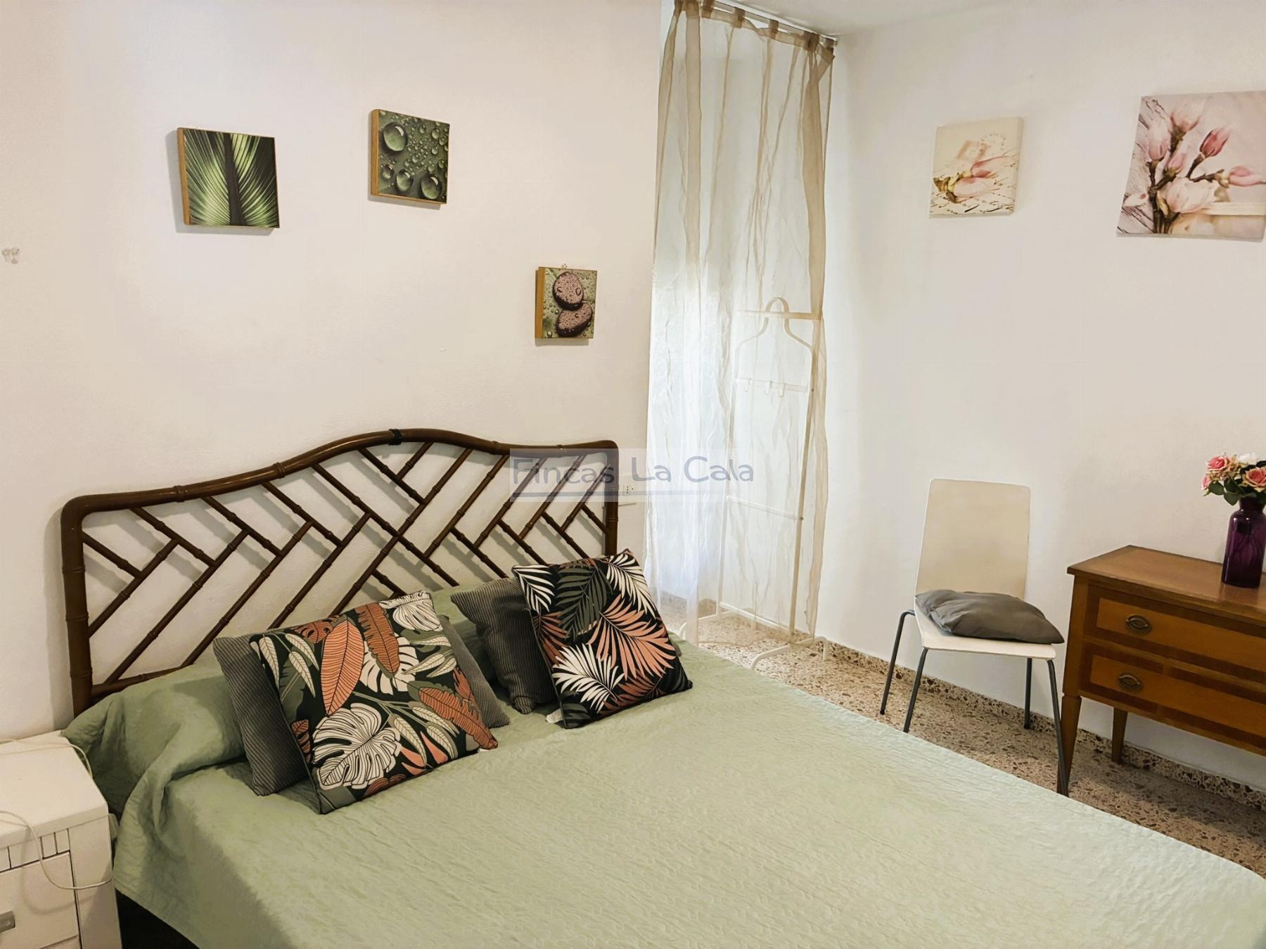 For sale of apartment in Villajoyosa