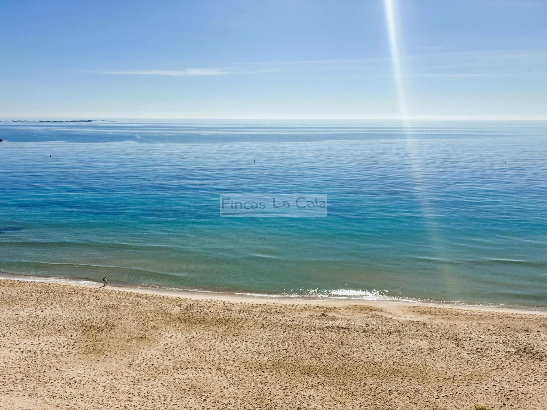 For sale of apartment in Villajoyosa