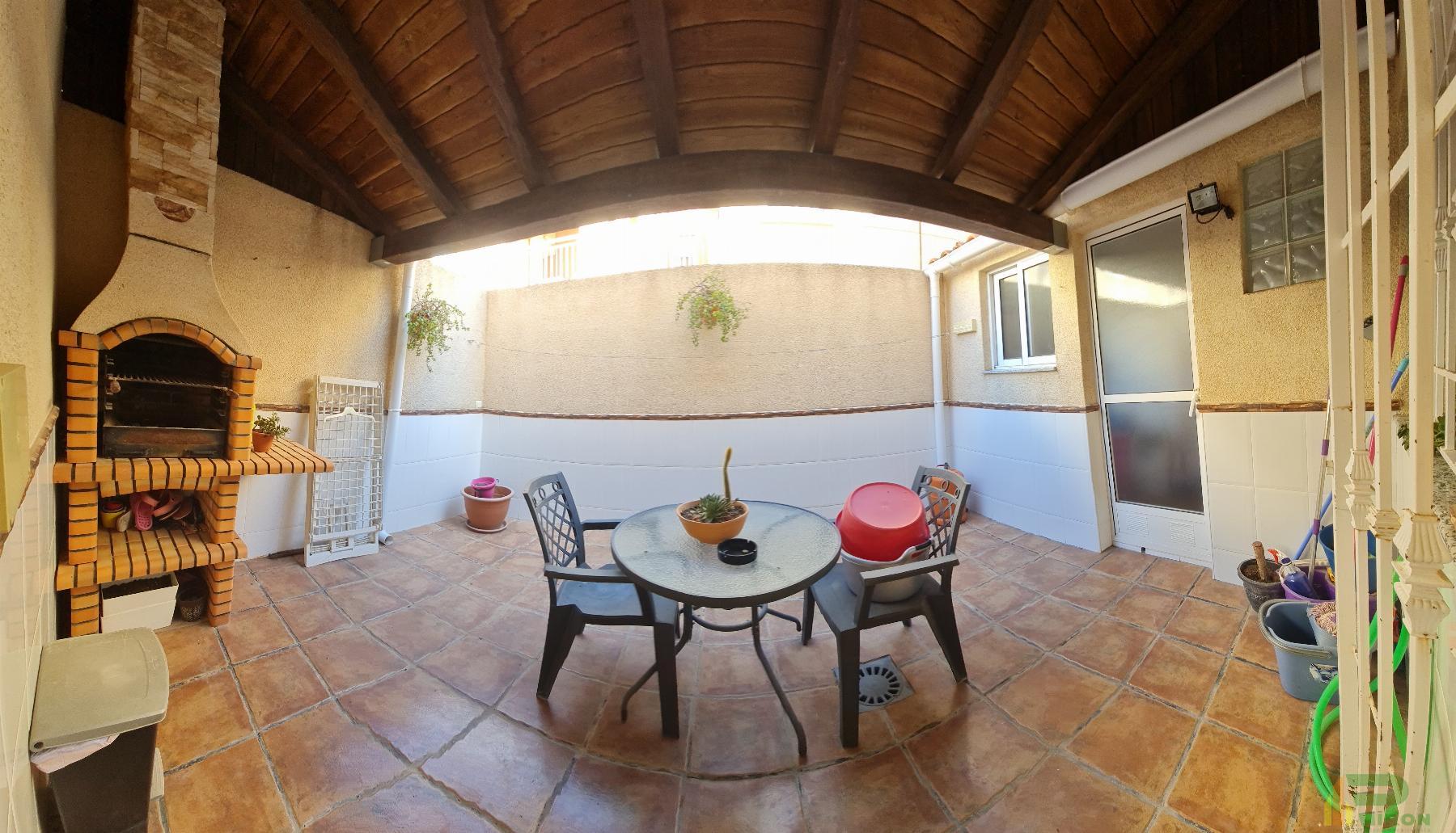 For sale of duplex in Lorca