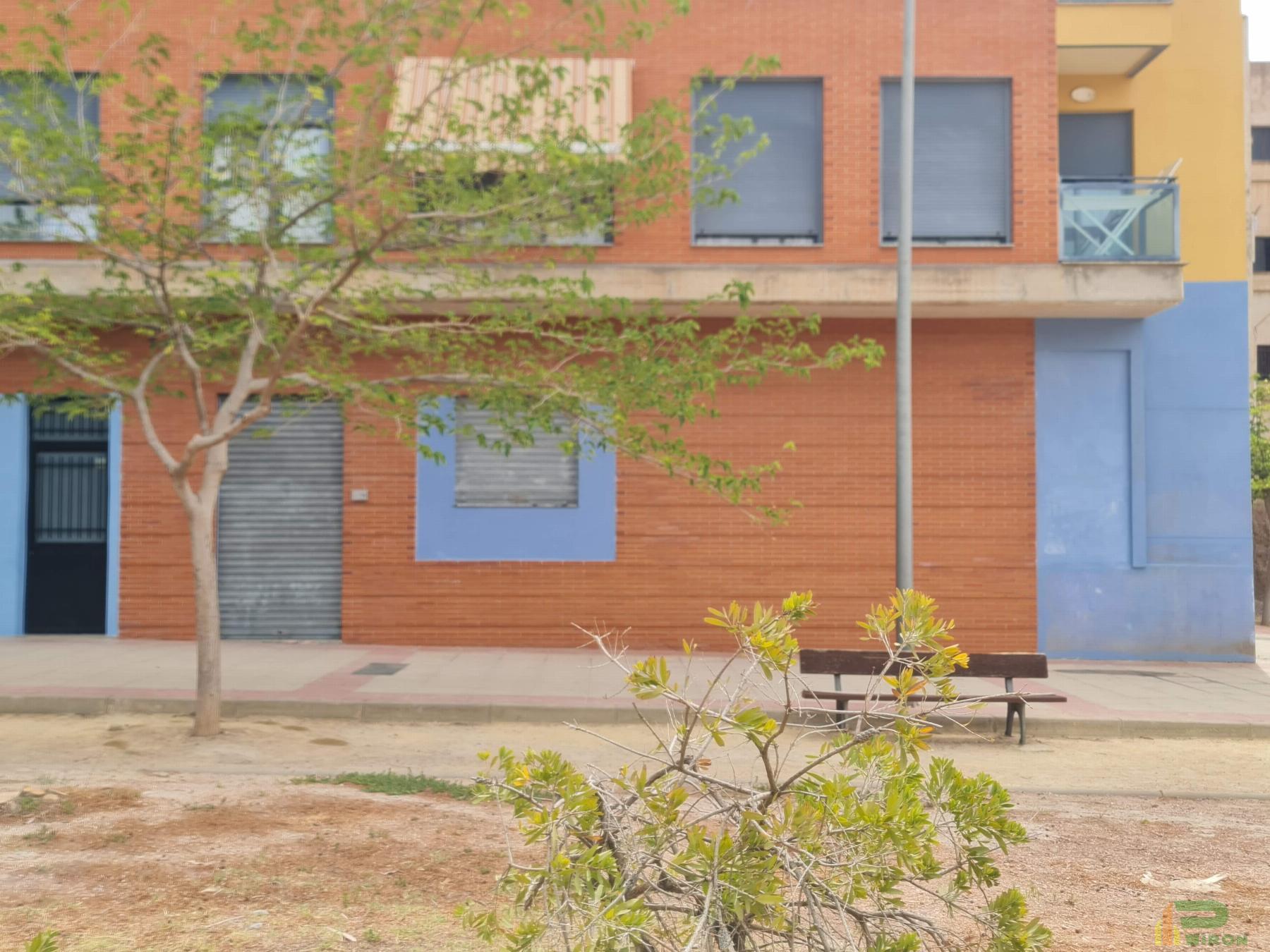 Venta de local comercial en Lorca