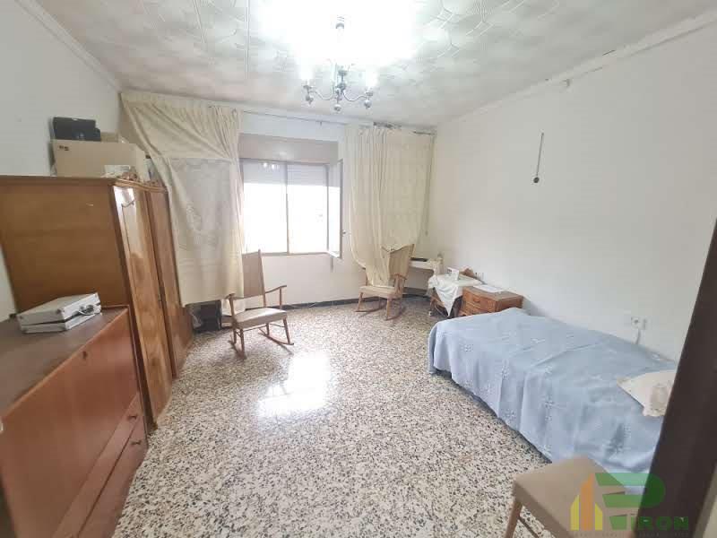For sale of house in Lorca