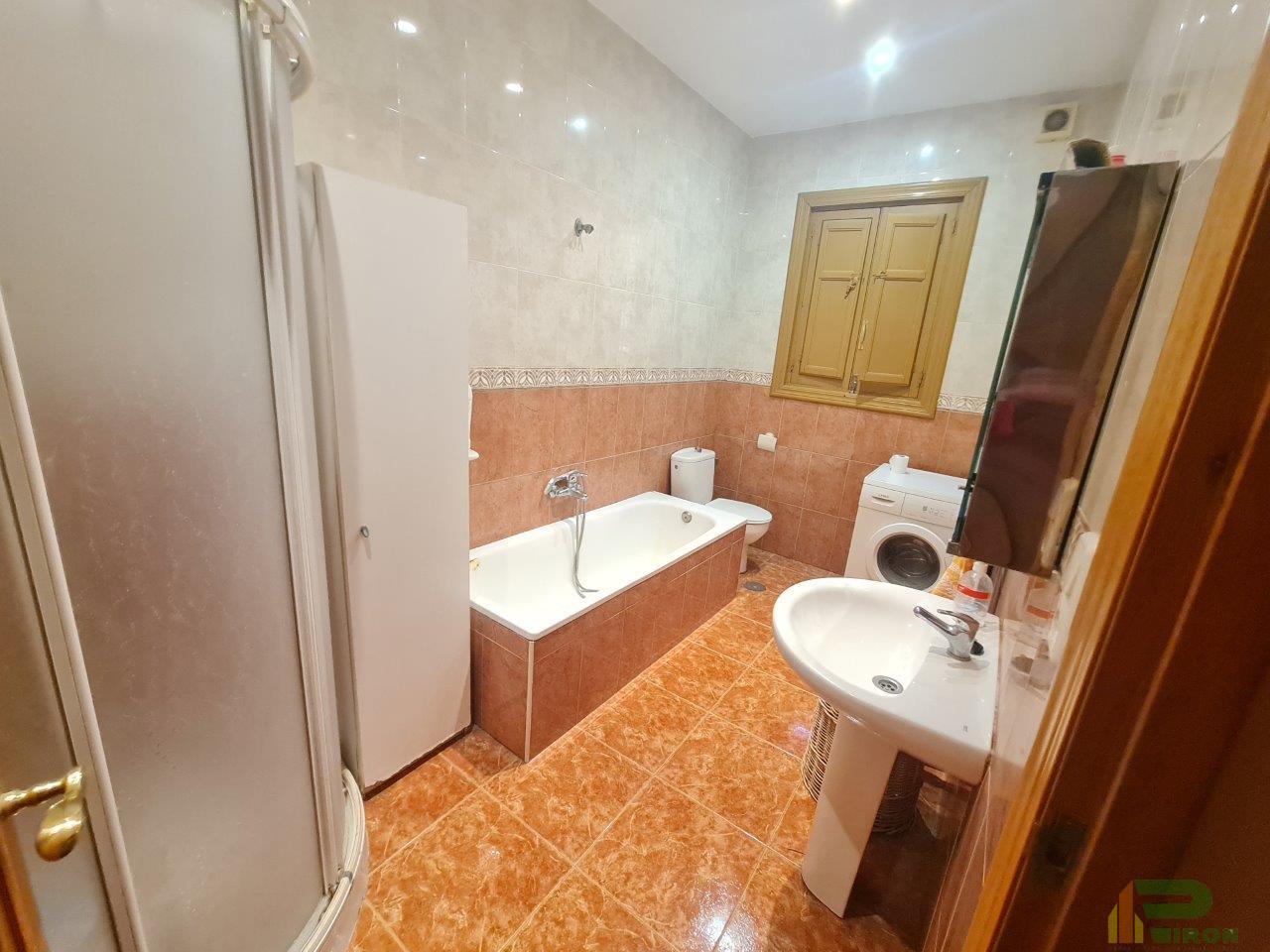 For sale of house in Lorca
