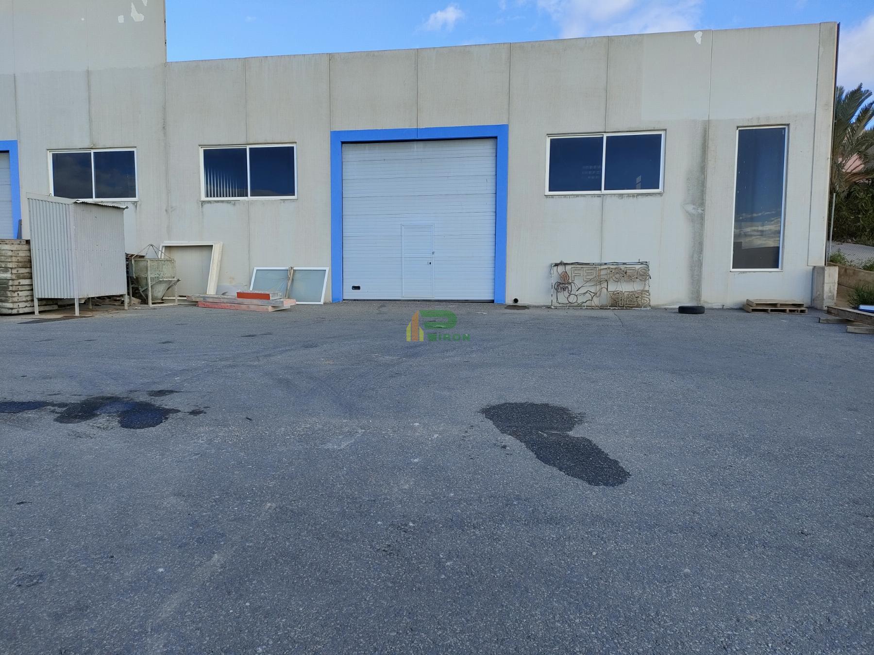 Venta de nave en La Hoya de Lorca