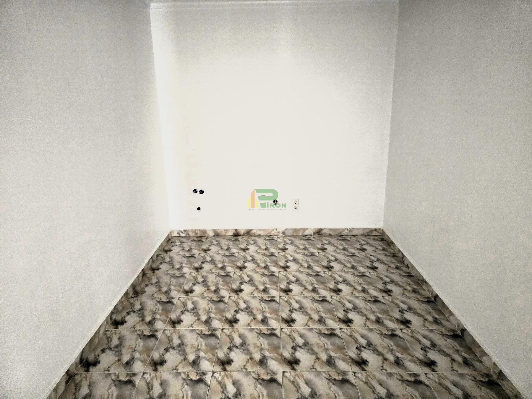 For rent of office in Lorca