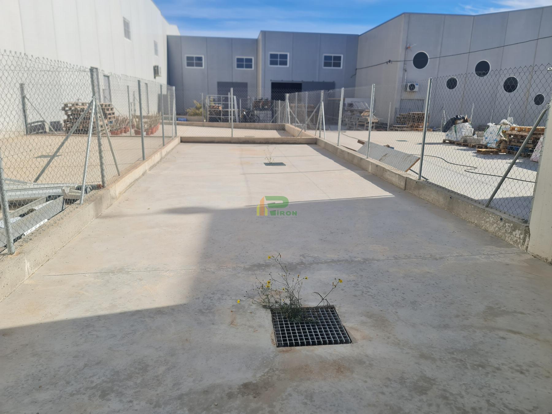 Venta de nave en La Hoya de Lorca