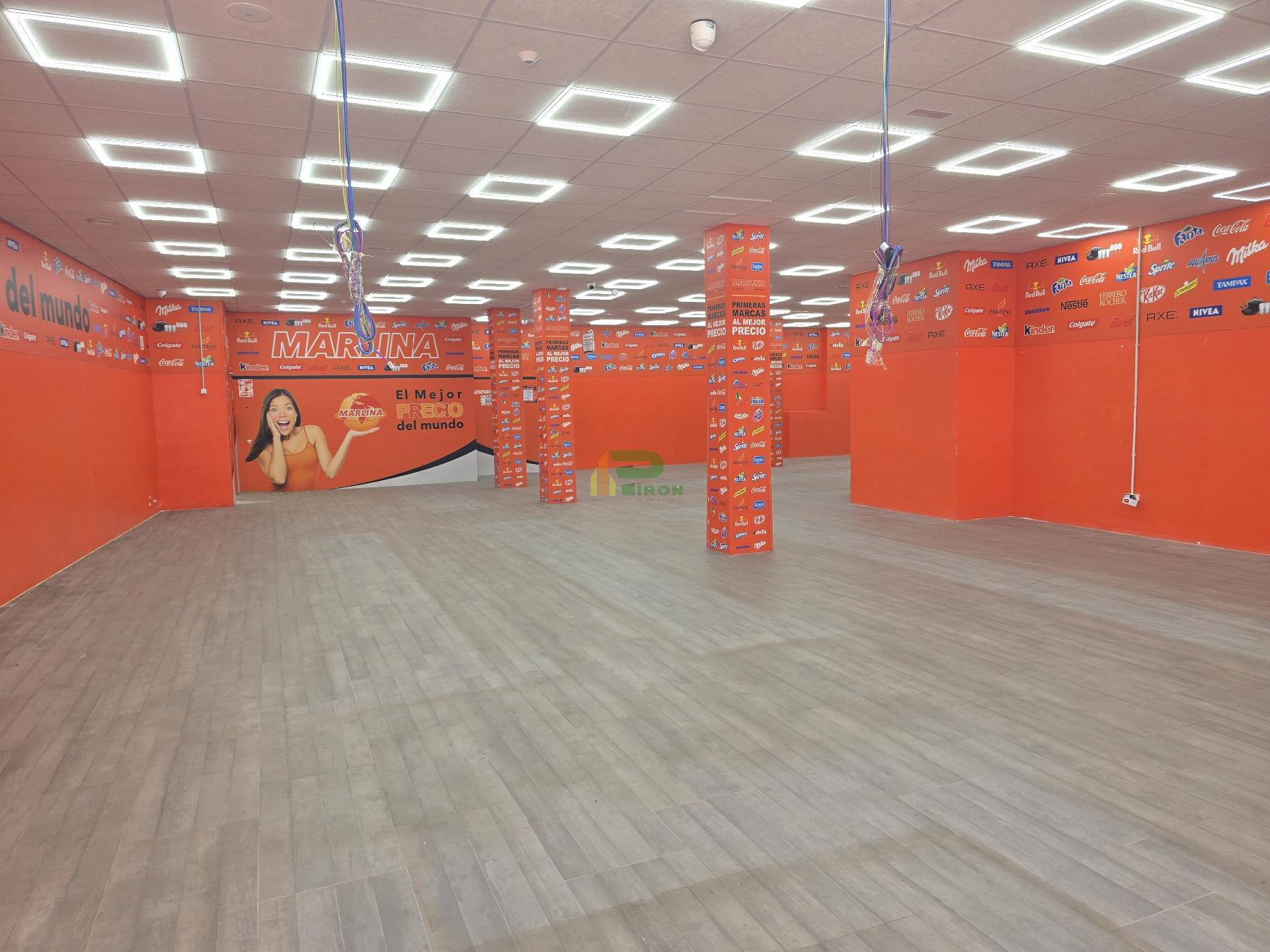 Venta de local en Lorca