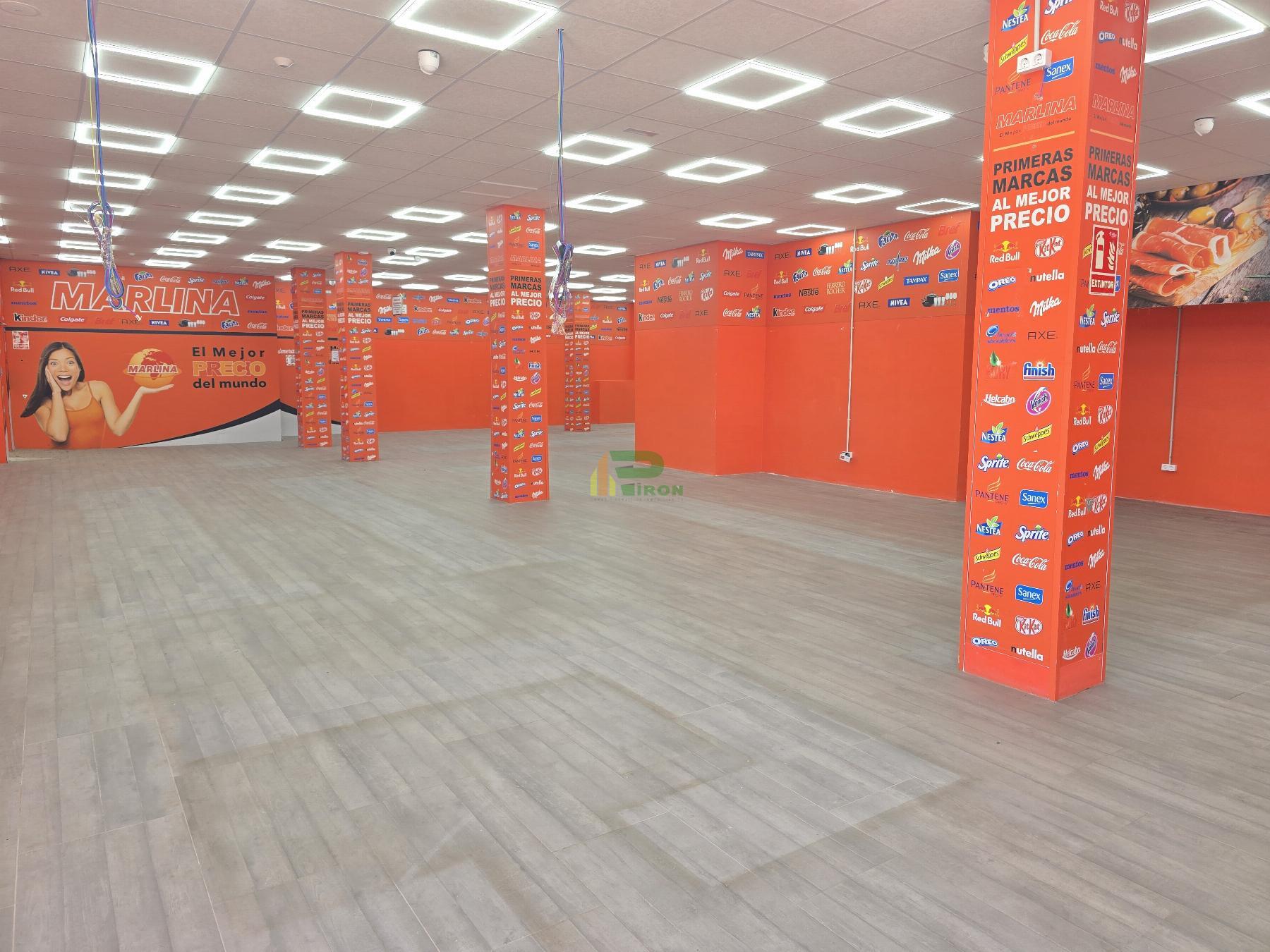 Venta de local en Lorca