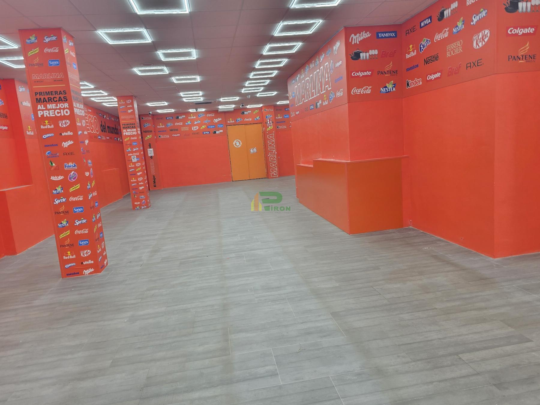 Venta de local en Lorca