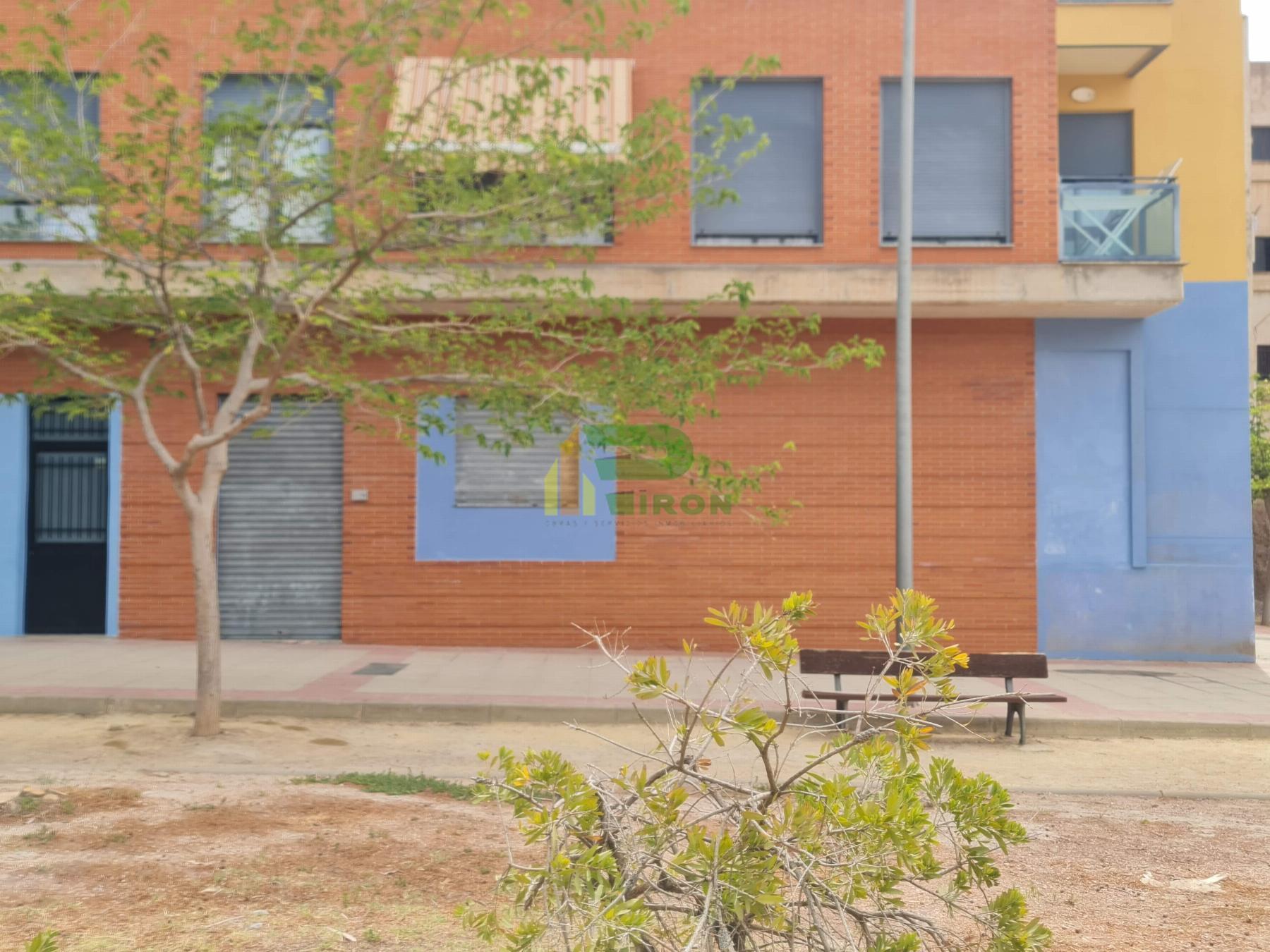 Venta de planta baja en Lorca