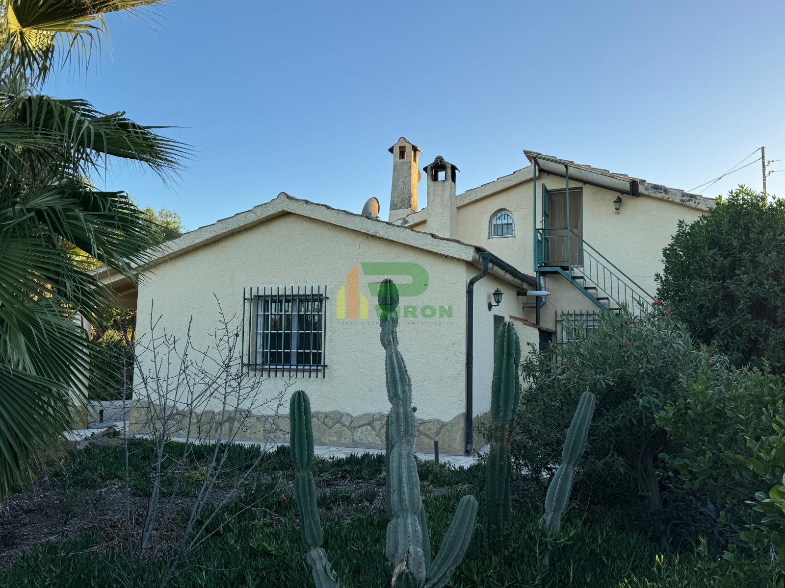 Venta de casa en Lorca