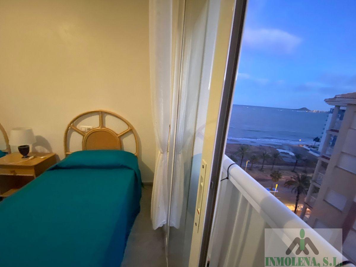For sale of apartment in La Manga del Mar Menor