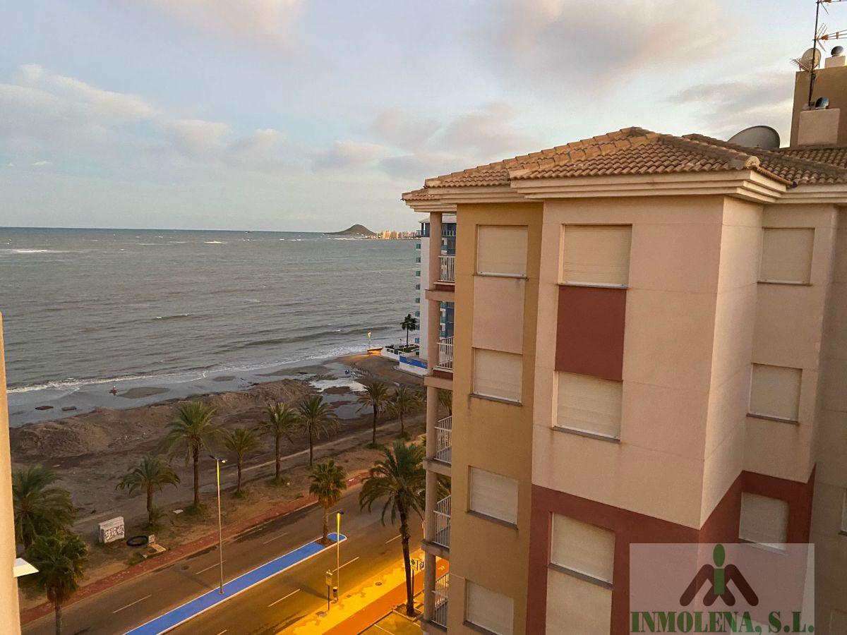 For sale of apartment in La Manga del Mar Menor