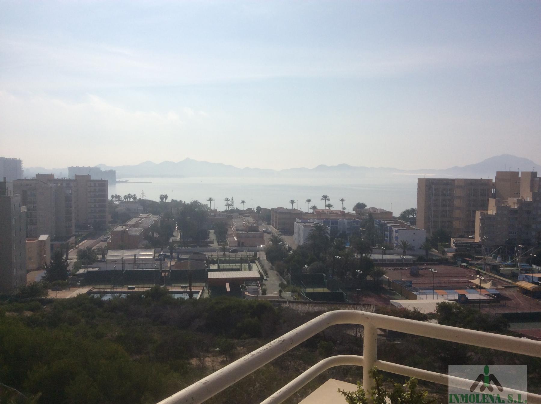 For sale of apartment in La Manga del Mar Menor