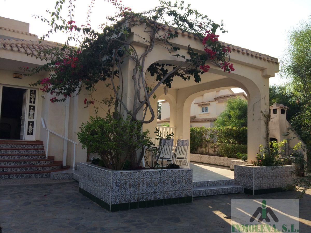 For sale of chalet in La Manga del Mar Menor