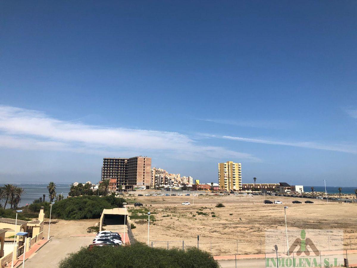 For sale of apartment in La Manga del Mar Menor
