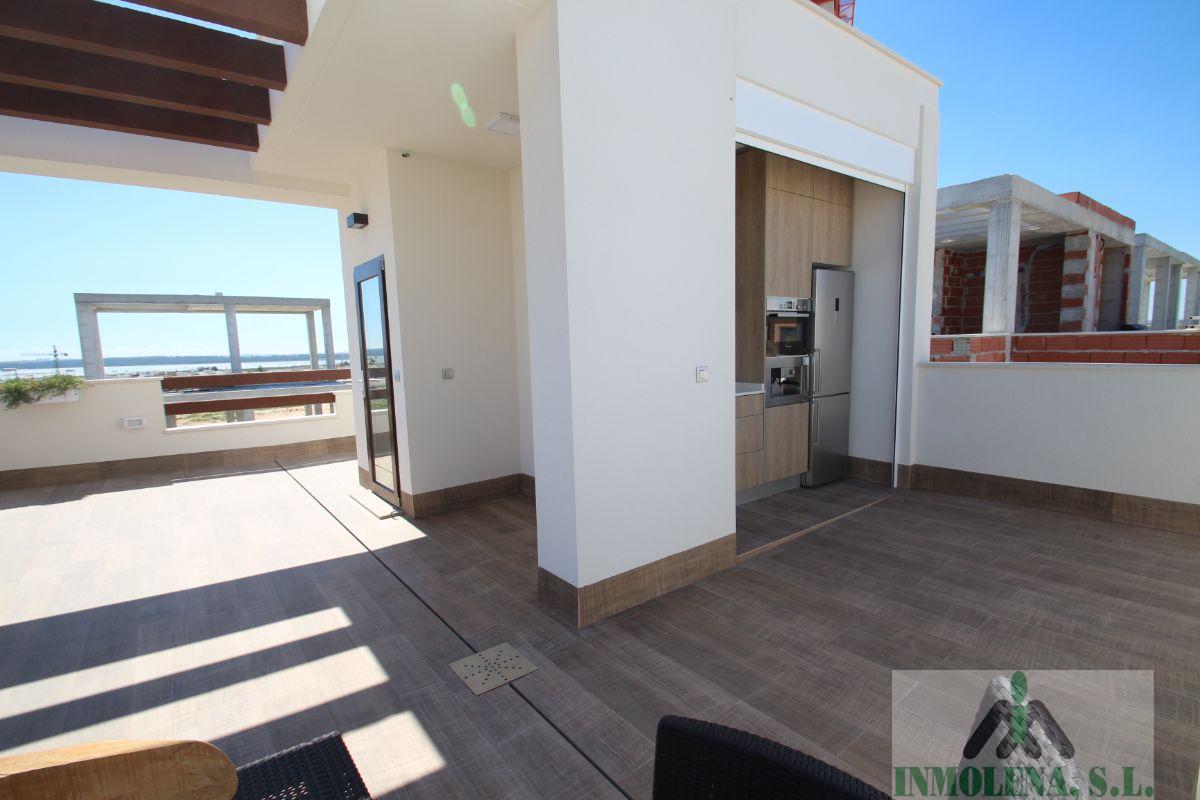 For sale of new build in La Manga del Mar Menor