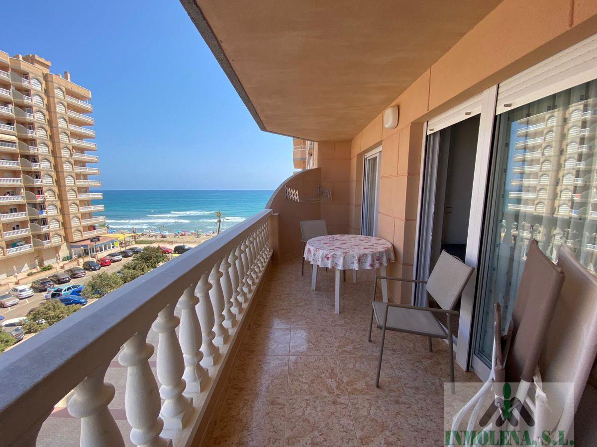 For sale of flat in La Manga del Mar Menor