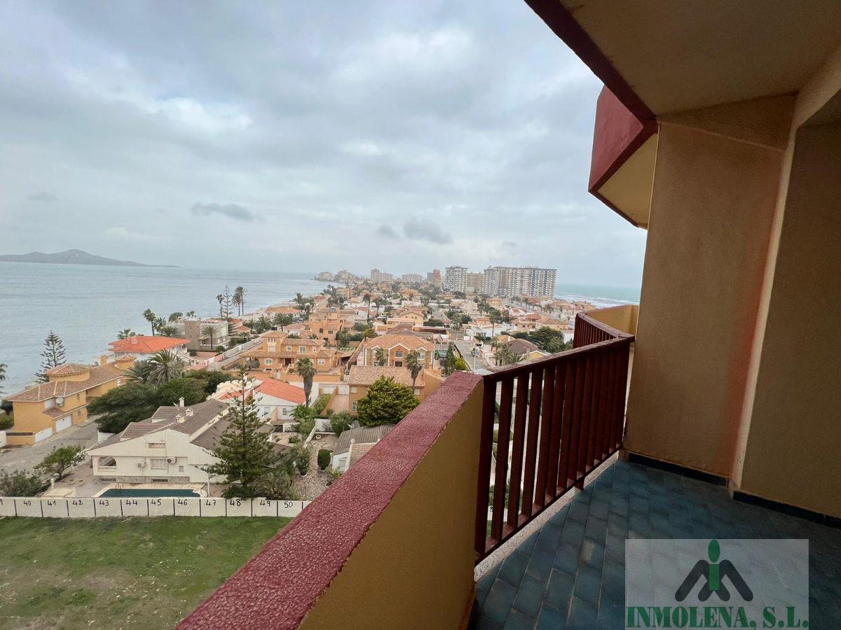 For sale of apartment in La Manga del Mar Menor