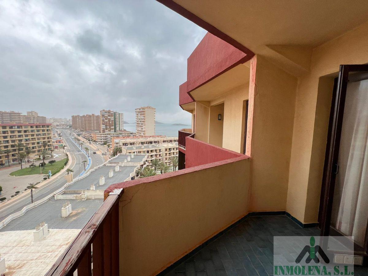For sale of apartment in La Manga del Mar Menor