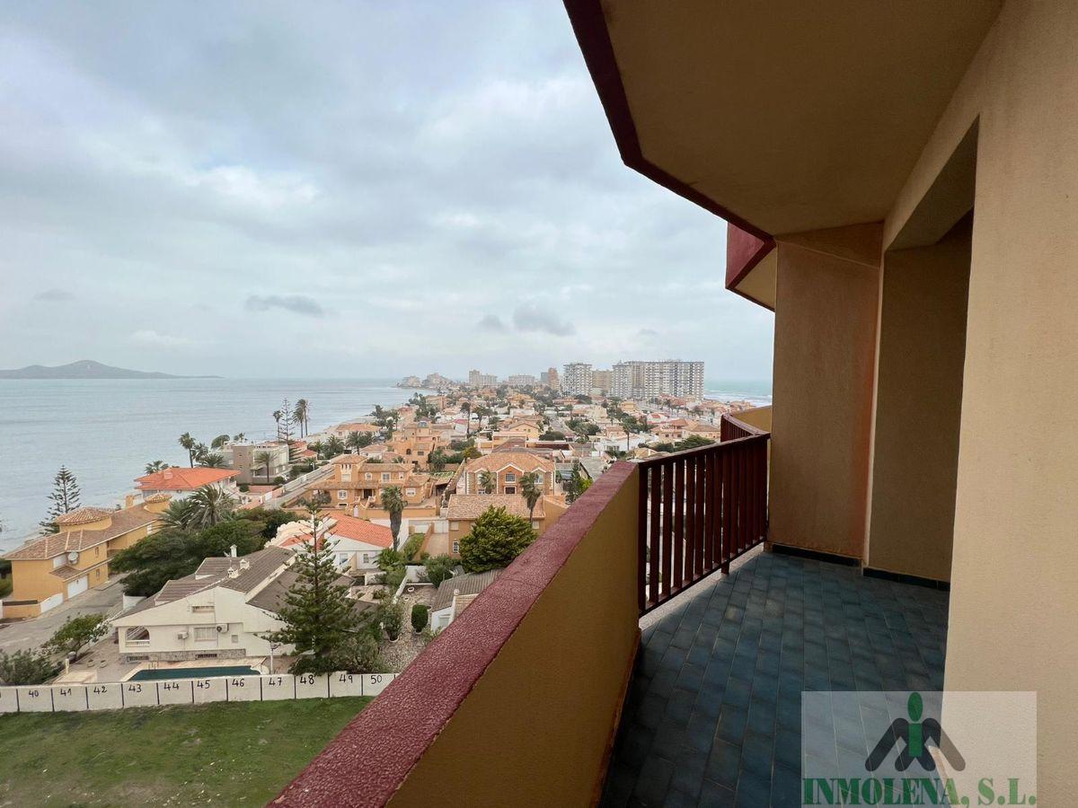 For sale of apartment in La Manga del Mar Menor