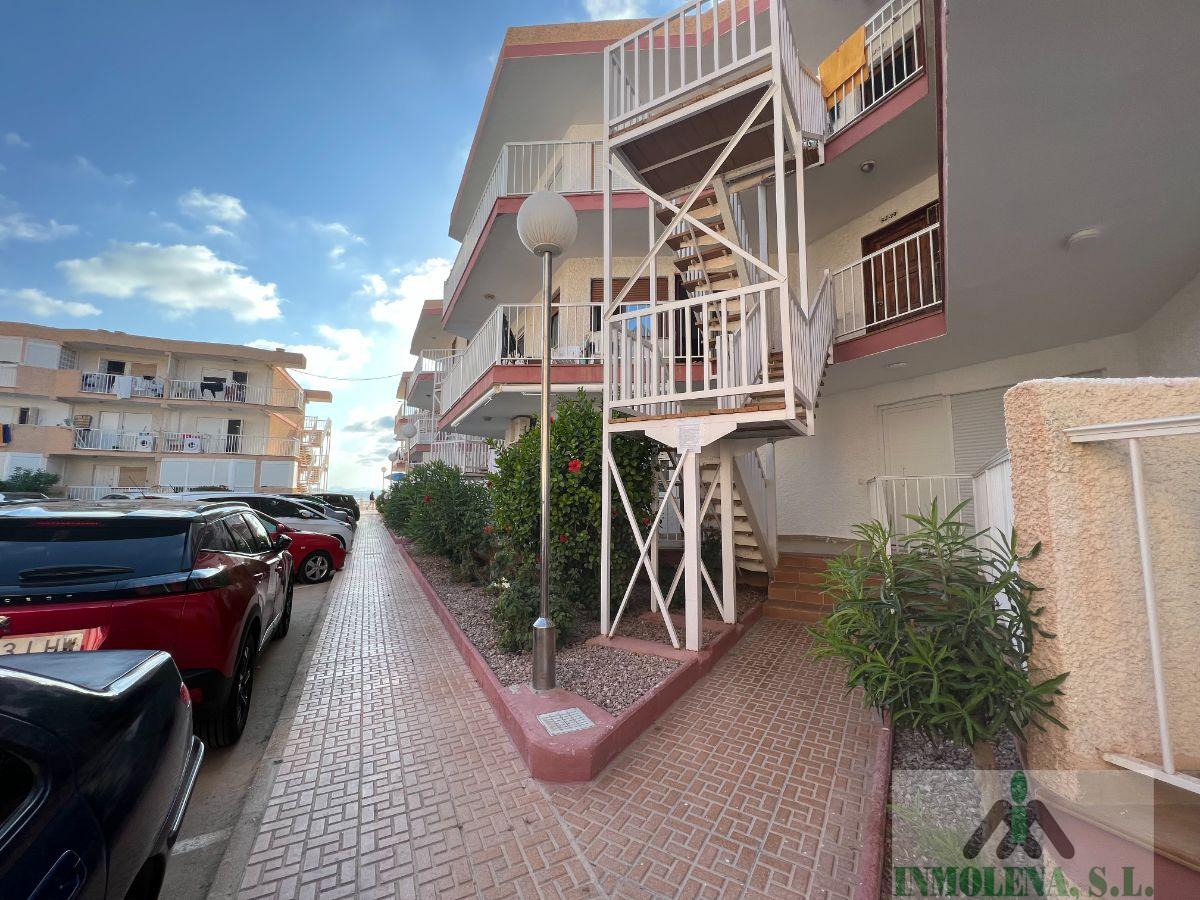 For sale of flat in La Manga del Mar Menor