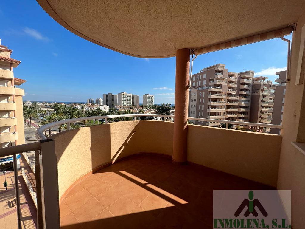 For sale of apartment in La Manga del Mar Menor