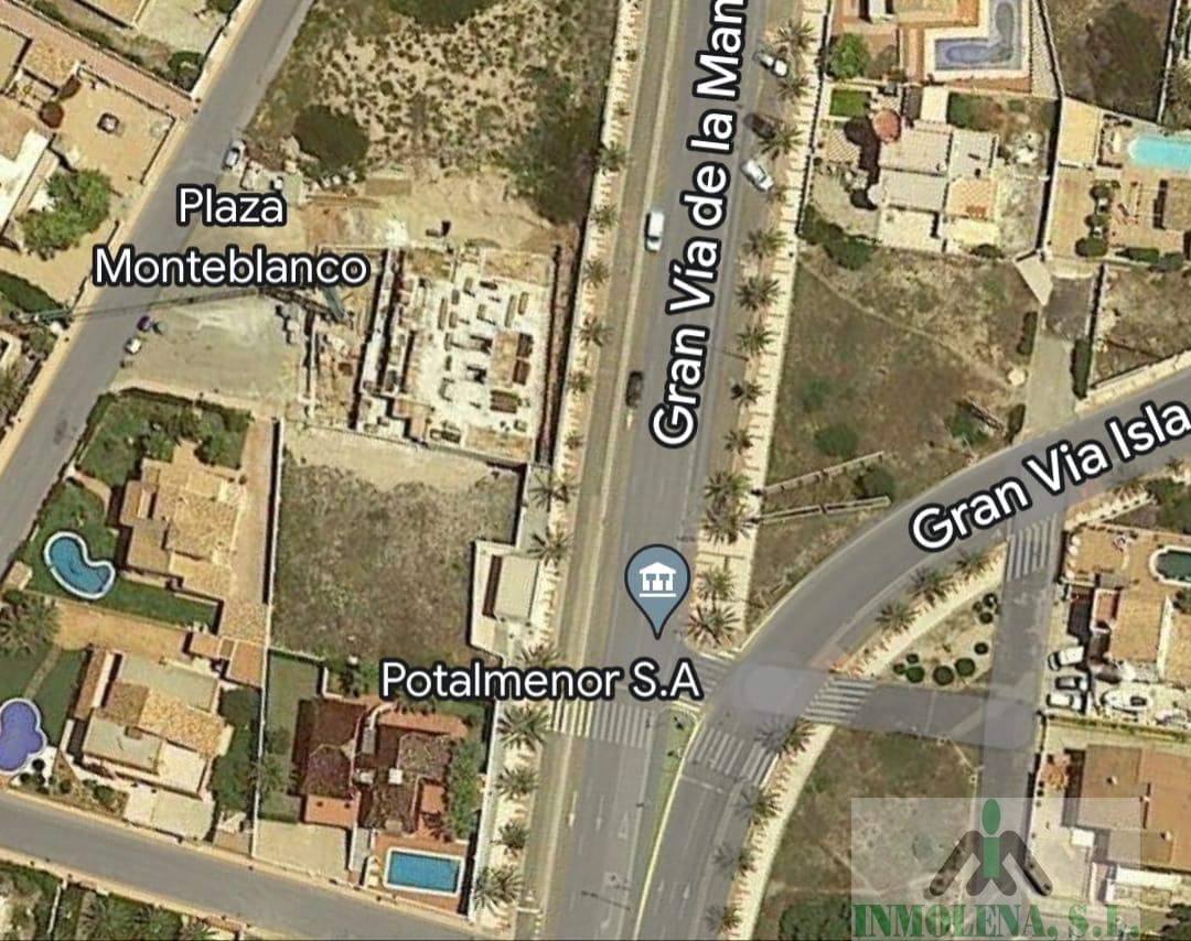 For sale of land in La Manga del Mar Menor