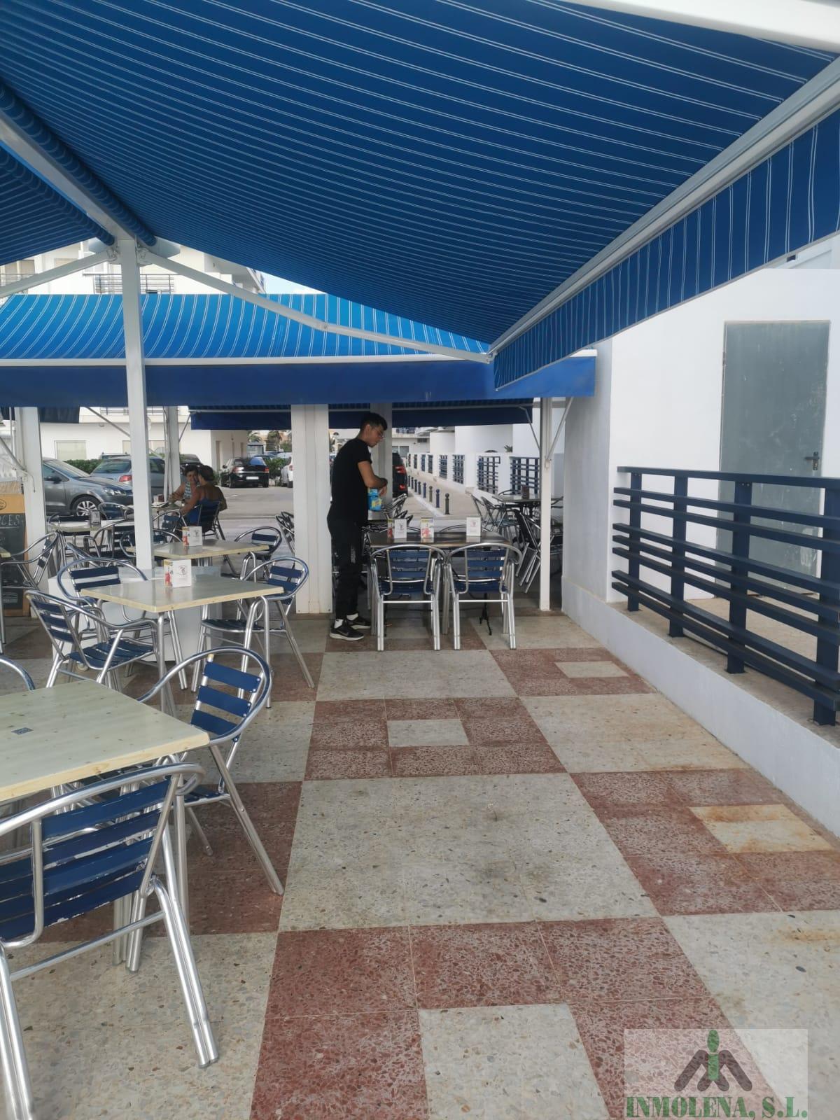 Venta de local comercial en La Manga del Mar Menor